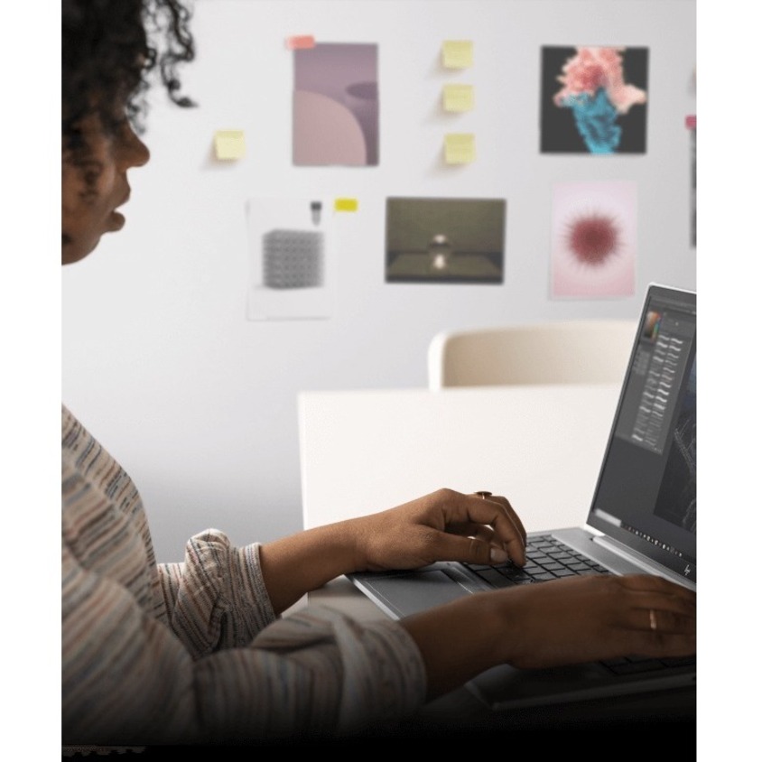 HP ZBook Firefly 15 G7 15.6" Mobile Workstation - Intel Core i7 10th Gen i7-10810U - vPro Technology - 32 GB - 512 GB SSD - English Keyboard - In-plane Switching (IPS) Technology - 23 Hours Battery Run Time — alternate image12