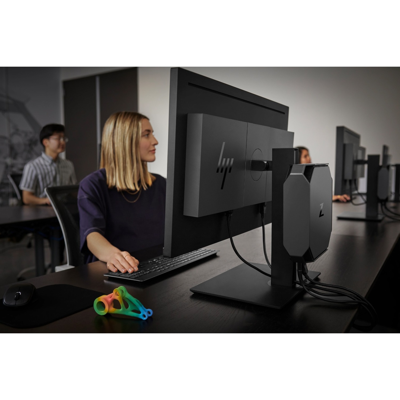 HP Z2 Mini G5 Workstation - 1 Core i7 10th Gen i7-10700 - 16 GB - Mini PC - Serial ATA/600 Controller - Intel Optane Memory Ready - Gigabit Ethernet — alternate image1