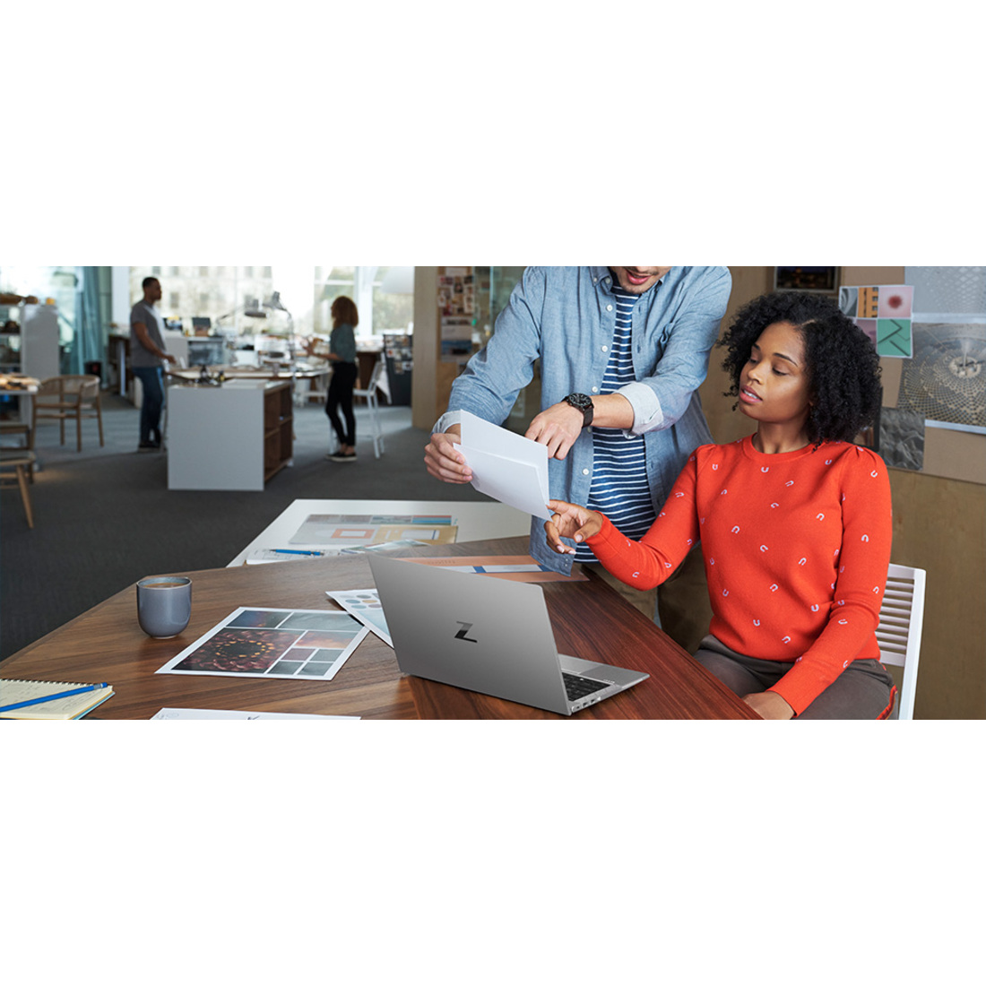HP ZBook Create G7 15.6" Rugged Mobile Workstation - Intel Core i7 10th Gen i7-10850H - vPro Technology - 32 GB - Intel WM490 Chip - 14 Hours Battery Run Time — life style