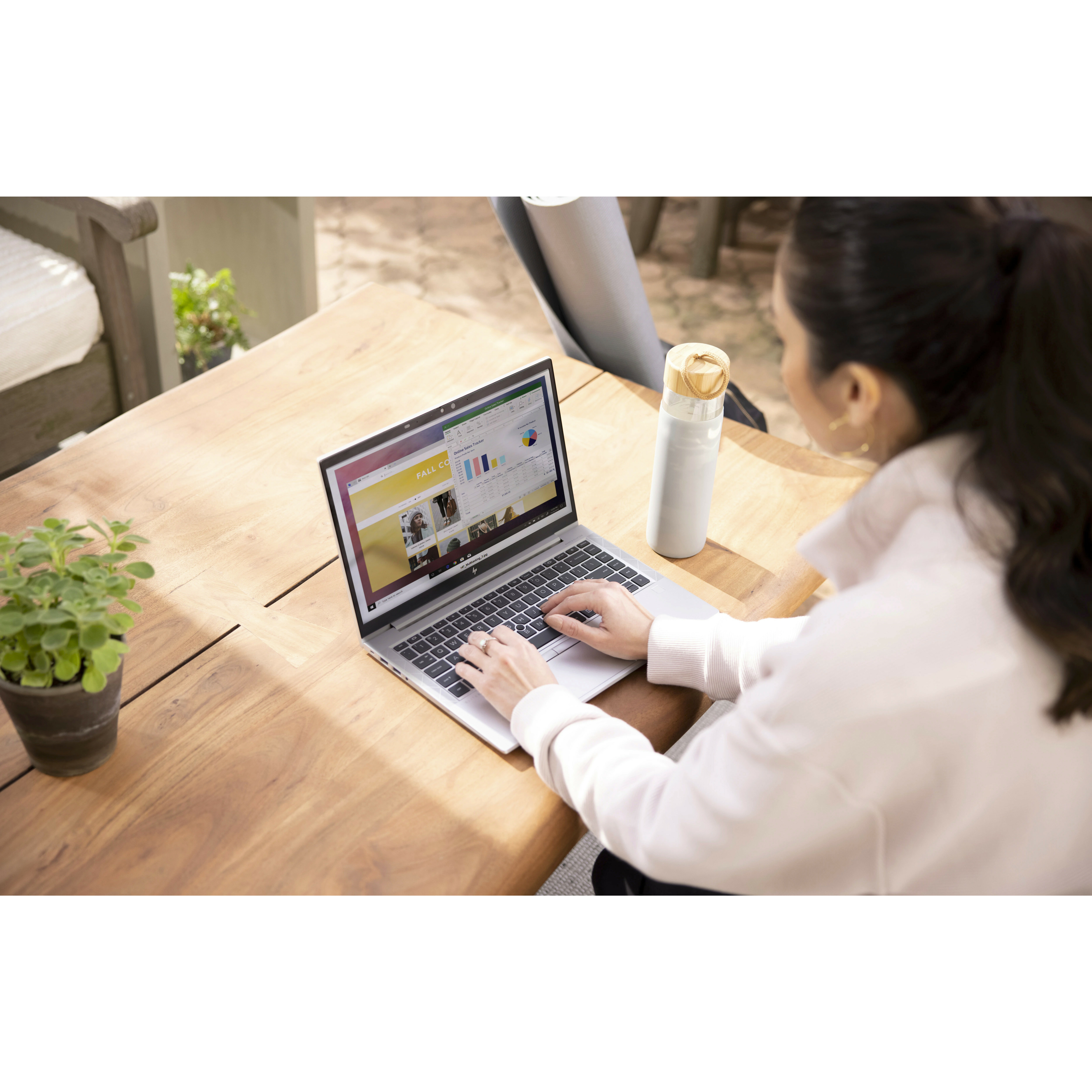 HP EliteBook 840 G8 14" Notebook - Full HD - Intel Core i5 11th Gen i5-1145G7 - vPro Technology - 8 GB - 256 GB SSD - Intel Chip - LTE Advanced - 1920 x 1080 - Intel Iris Xe Graphics - In-plane Switching (IPS) Technology - 4G - IEEE 802.11 a/b/g/n/ac/ax Wireless LAN Standard — life style
