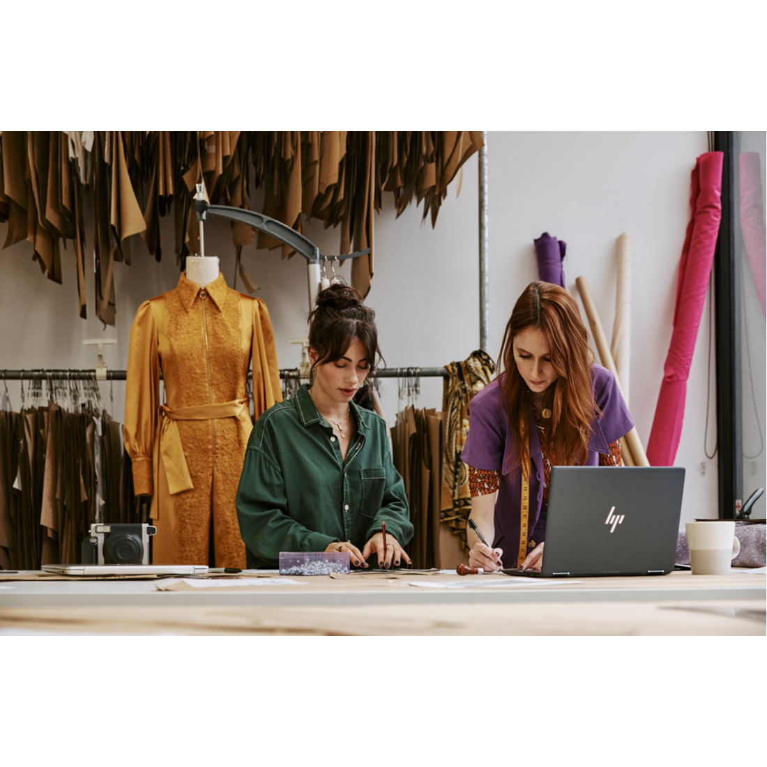 HP Elite Dragonfly 13.5" Convertible 2 in 1 Notebook - WUXGA+ - Intel Core i7 12th Gen i7-1265U - vPro Technology - Intel Evo Platform - 16 GB - 256 GB SSD - Bilingual Keyboard - Smart Buy - Intel Chip - 1920 x 1280 - ChromeOS - Intel Iris Xe Graphics - In-plane Switching (IPS) Technology, Sure View - Front Camera/Webcam - IEEE 802.11ax Wireless LAN Standard — life style