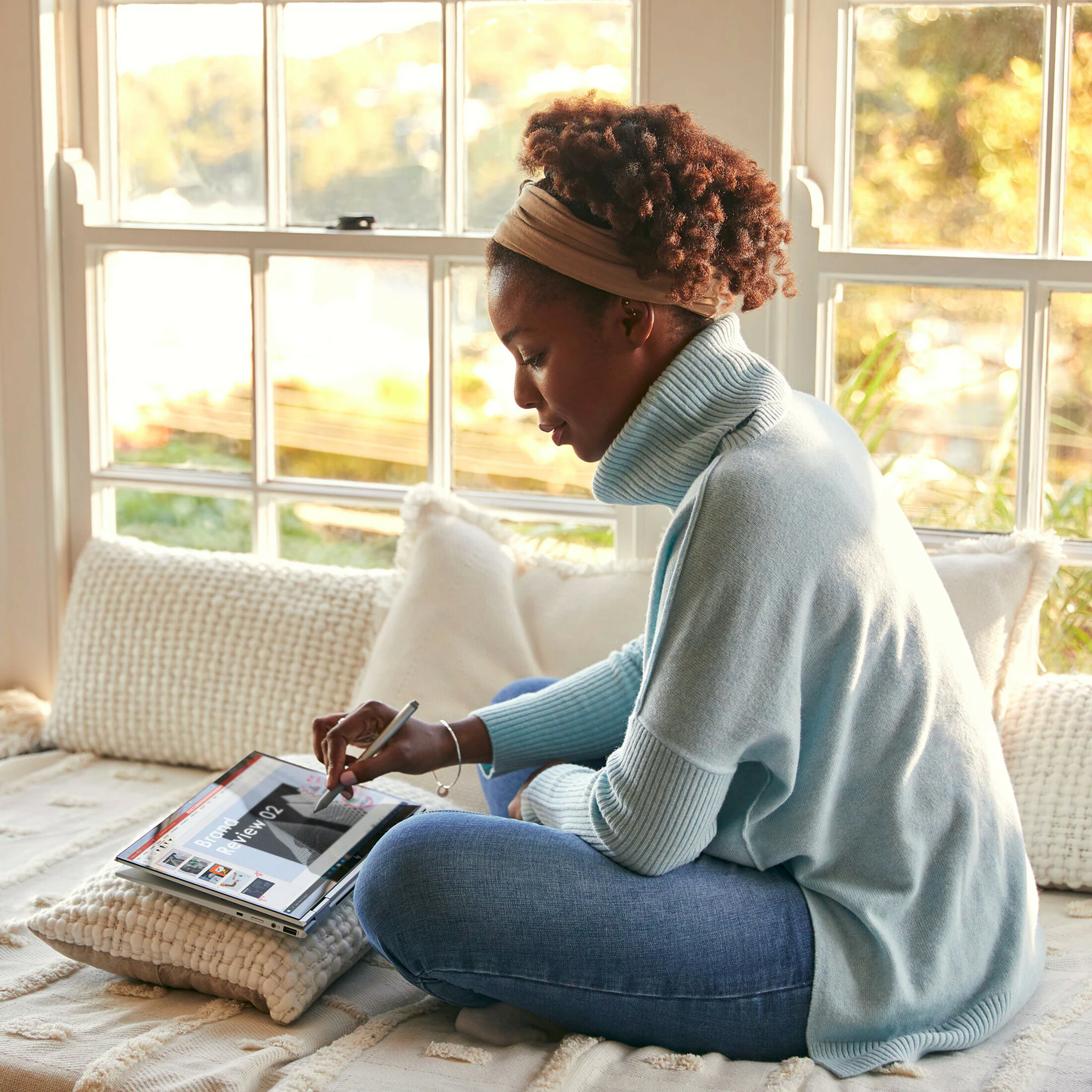 HP EliteBook x360 1030 G8 14" Touchscreen Convertible 2 in 1 Notebook - 60 Hz - Intel Core i5 11th Gen i5-1145G7 - vPro Technology - 16 GB - 256 GB SSD - Intel Chip - Intel Iris Xe Graphics - In-plane Switching (IPS) Technology - IEEE 802.11 a/b/g/n/ac/ax Wireless LAN Standard — life style