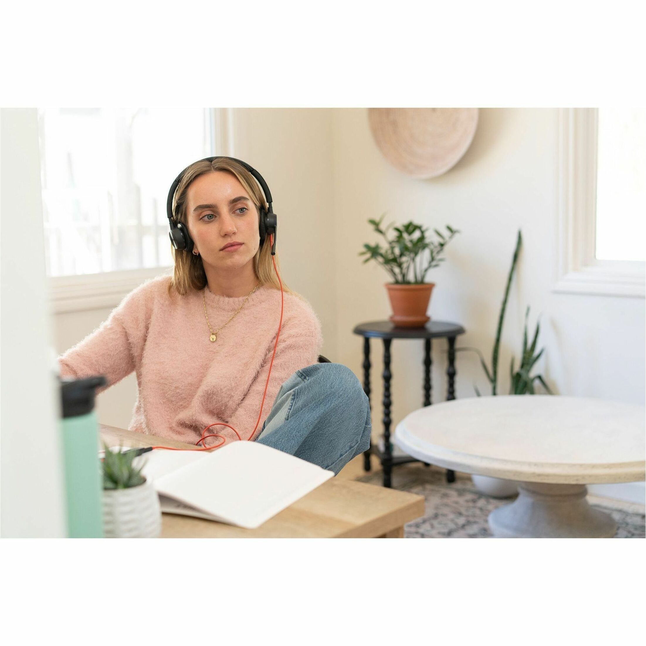 Poly Blackwire 8225 Microsoft Teams Certified USB-A Headset - Microsoft Teams Certification - Stereo - Mini-phone (3.5mm), USB Type A - Wired - 32 Ohm - 20 Hz to 20 kHz - Over-the-head, On-ear - Binaural - Supra-aural - 7.19 ft Cable - Omni-directional, Noise Cancelling Microphone - Noise Canceling - Black — alternate image5