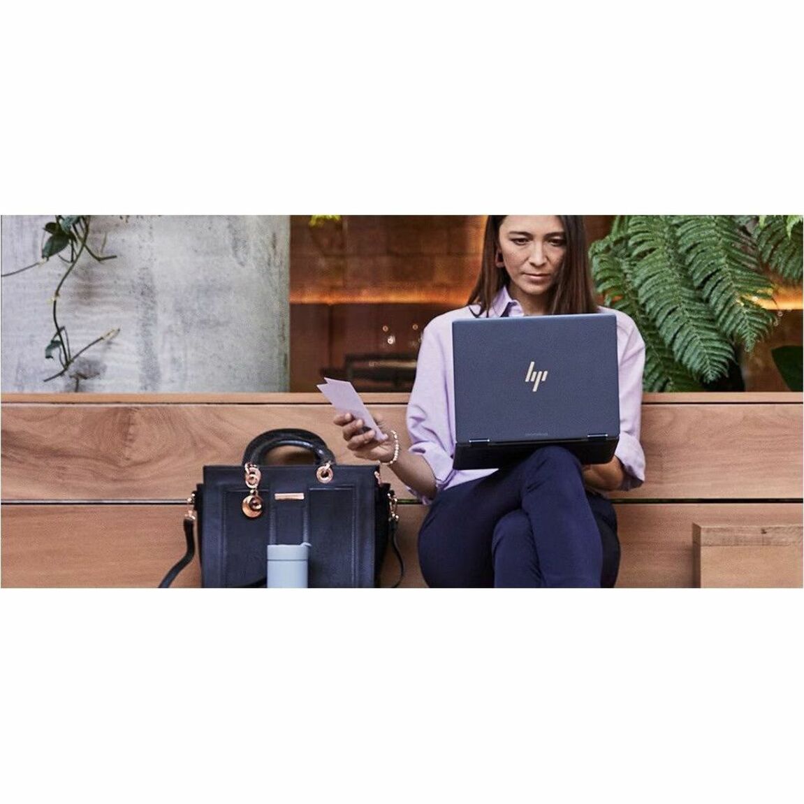 HP Elite Dragonfly Chromebook Enterprise 13.5" Touchscreen Convertible 2 in 1 Chromebook - 60 Hz - Intel Core i7 12th Gen i7-1265U - 16 GB - 256 GB SSD - Intel Chip - In-plane Switching (IPS) Technology - IEEE 802.11ax Wireless LAN Standard — alternate image4