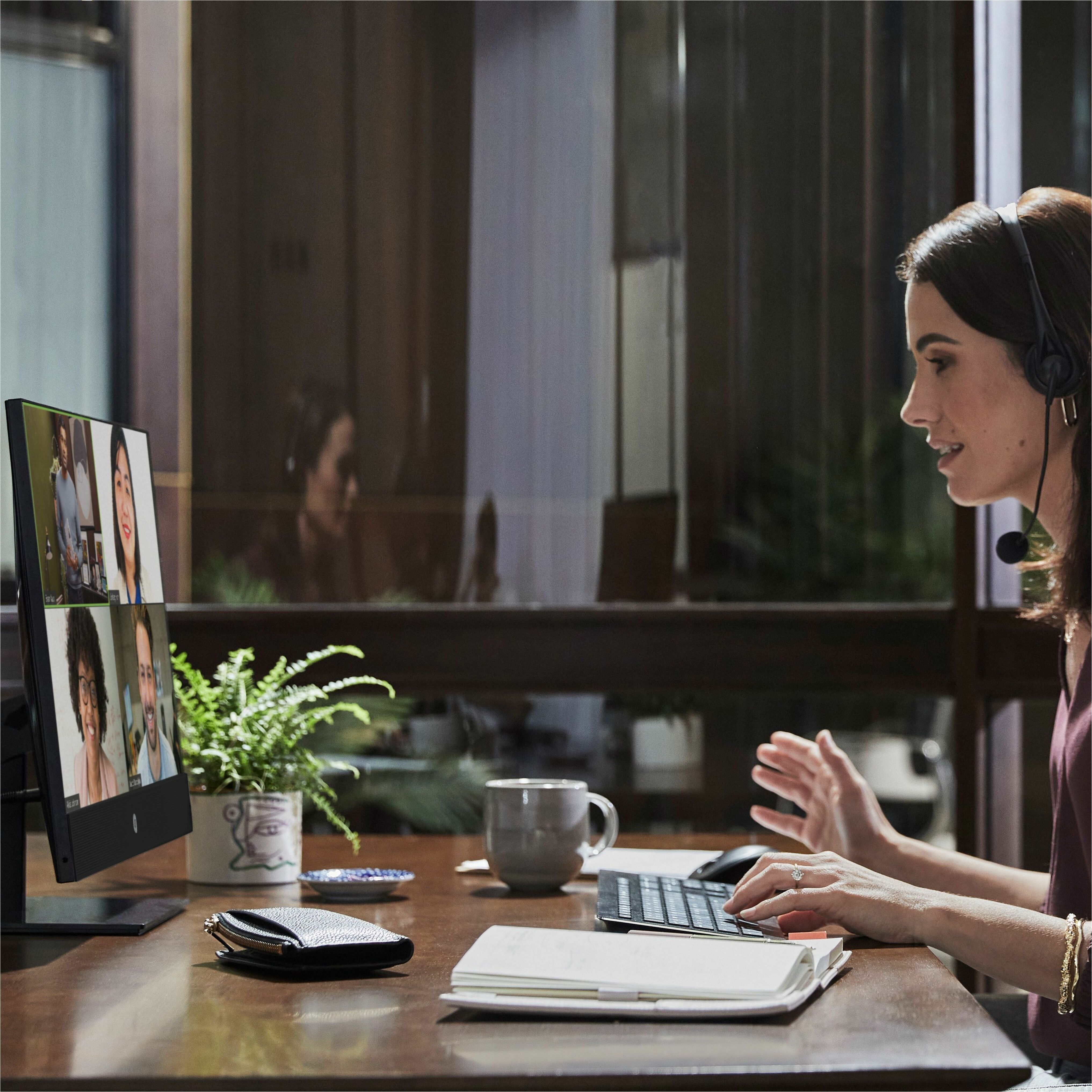 HP ProOne 440 G9 All-in-One Computer - Intel Core i5 12th Gen i5-12500 - 16 GB - 256 GB SSD - 23.8" Full HD - Desktop - Intel Q670 Chip - 1920 x 1080 — alternate image1