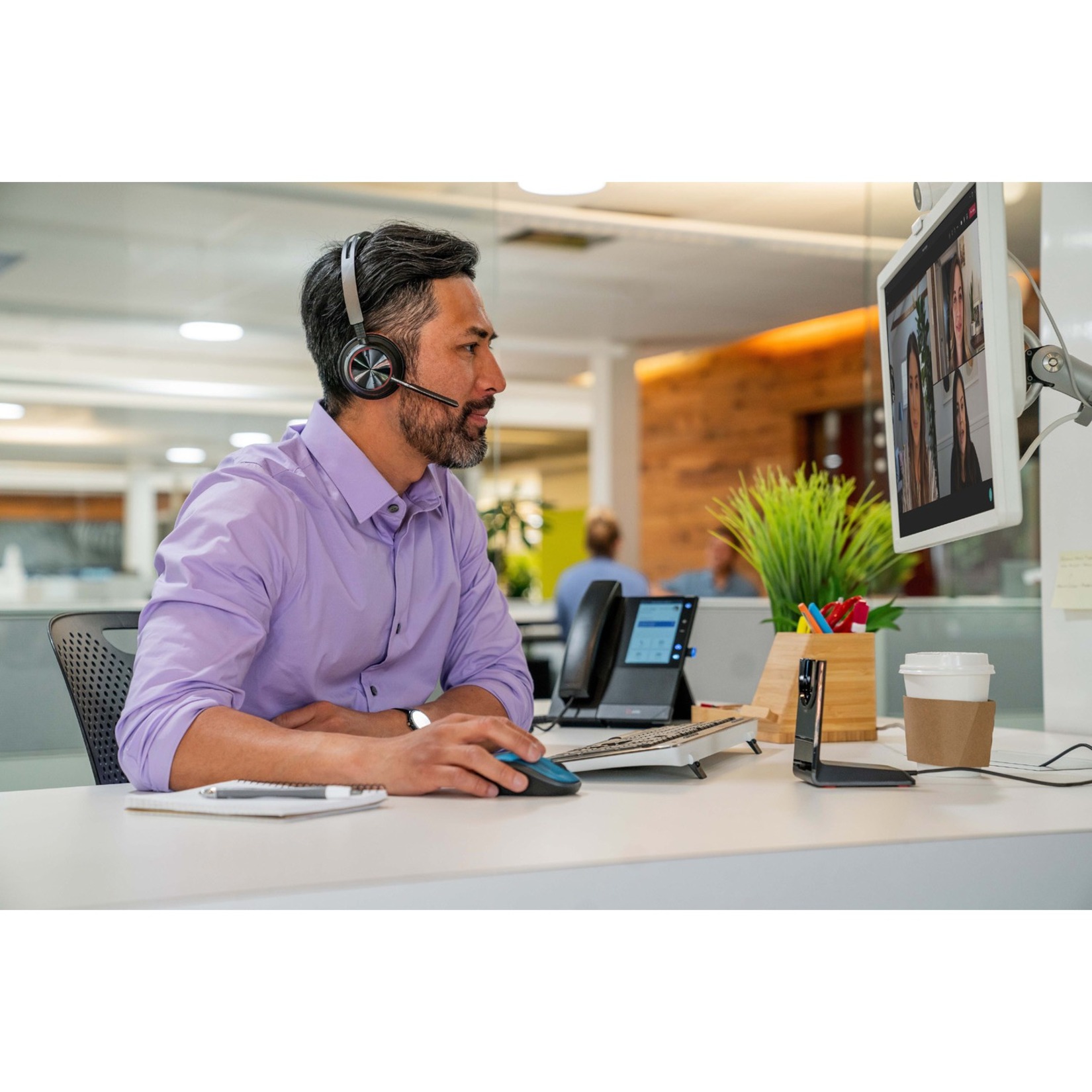Poly Voyager Focus 2 USB-A Headset - Siri, Google Assistant - Stereo - USB Type A - Wired/Wireless - Bluetooth - 298.6 ft - 20 Hz to 20 kHz - On-ear, Over-the-head - Binaural - Supra-aural - 4.92 ft Cable - MEMS Technology, Electret Condenser, Discreet, Noise Cancelling Microphone - Noise Canceling - Black — alternate image4