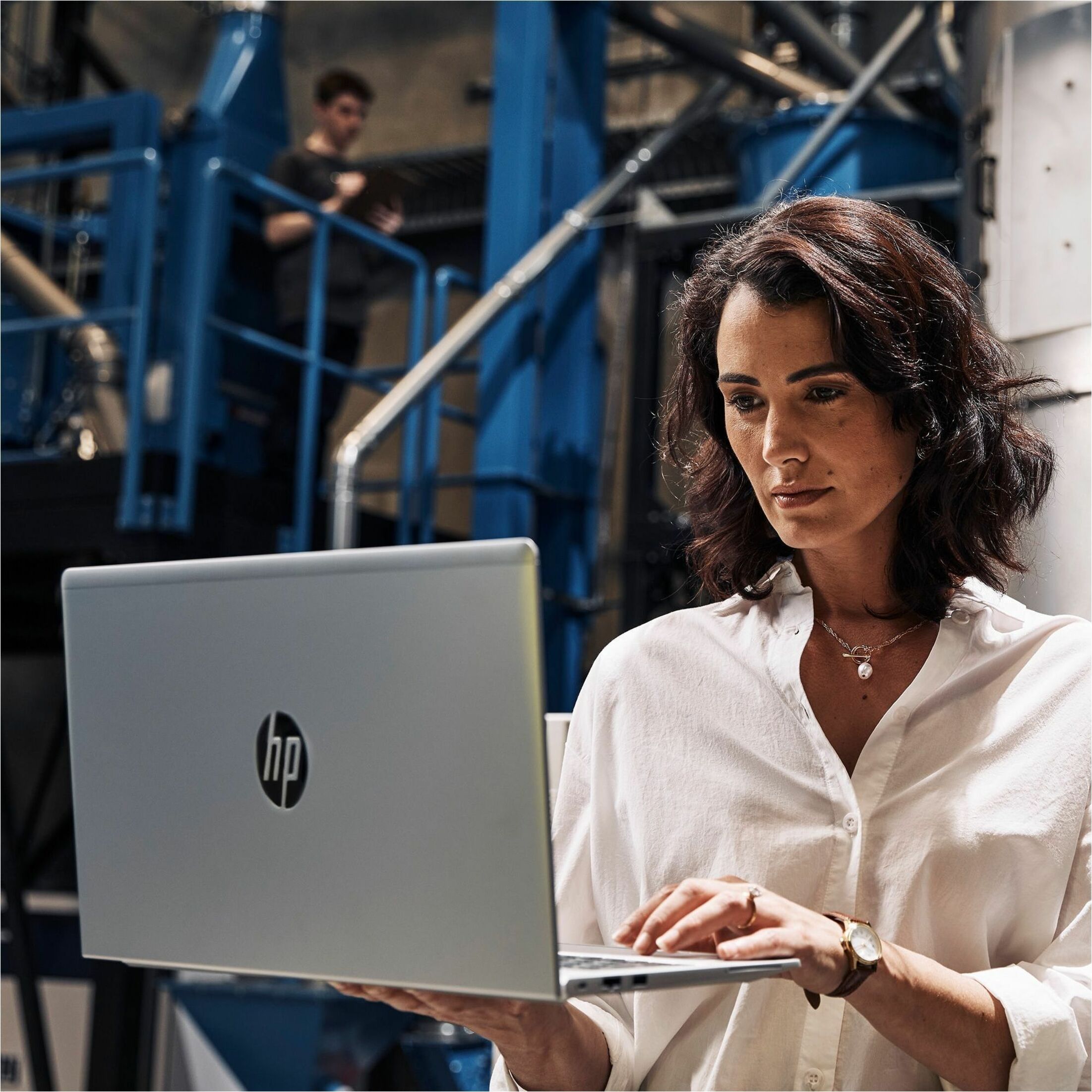 HP ProBook 450 G9 15.6" Notebook - Full HD - Intel Core i5 12th Gen i5-1235U - 16 GB - 512 GB SSD - Intel Chip - 1920 x 1080 - Windows 11 Pro - Intel Iris Xe Graphics - In-plane Switching (IPS) Technology - Front Camera/Webcam - IEEE 802.11ax Wireless LAN Standard — alternate image4