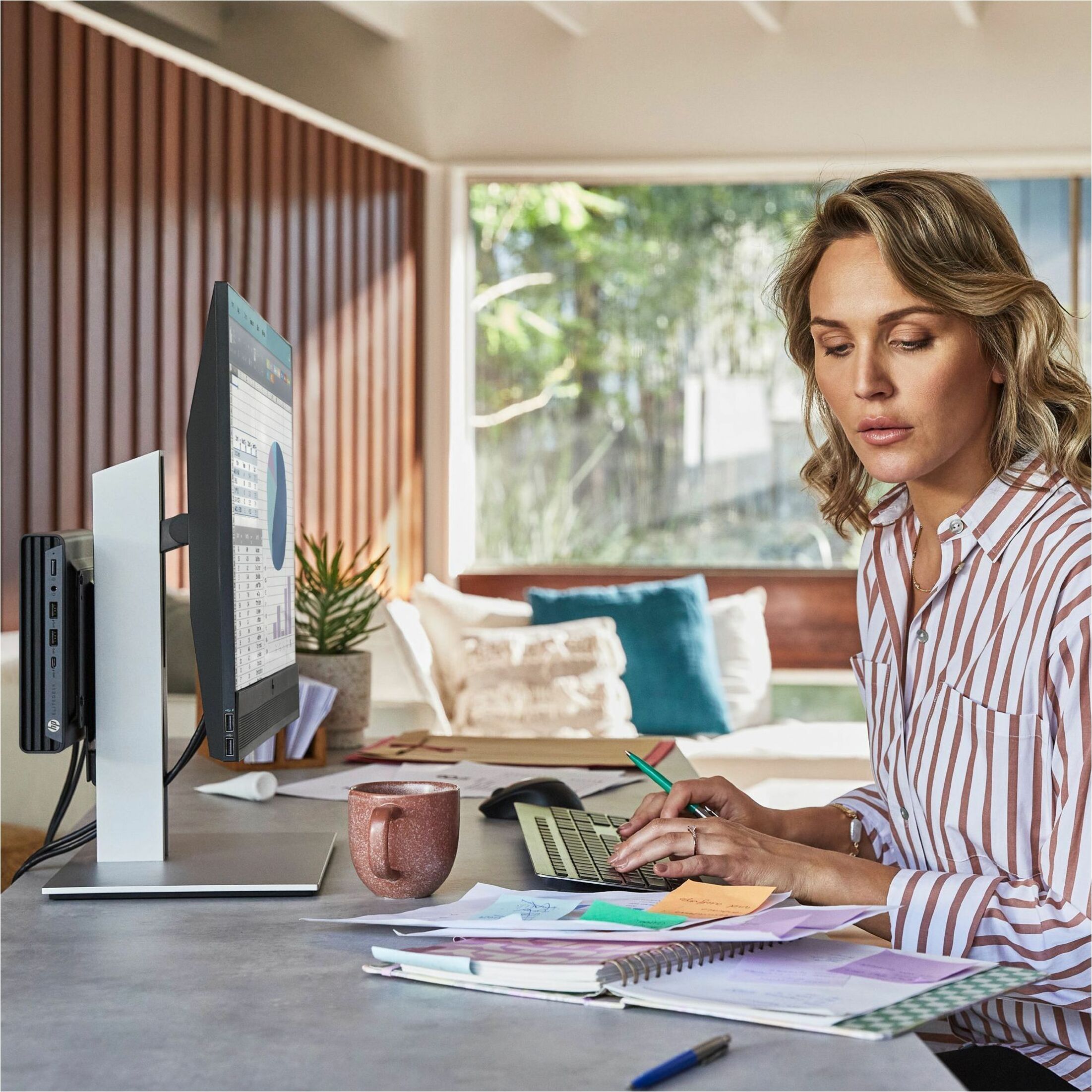 HP Elite Mini 800 G9 Desktop Computer - Intel Core i5 12th Gen i5-12500 - 16 GB - 512 GB PCI Express NVMe SSD - Mini PC - Intel Q670 Chip — alternate image4