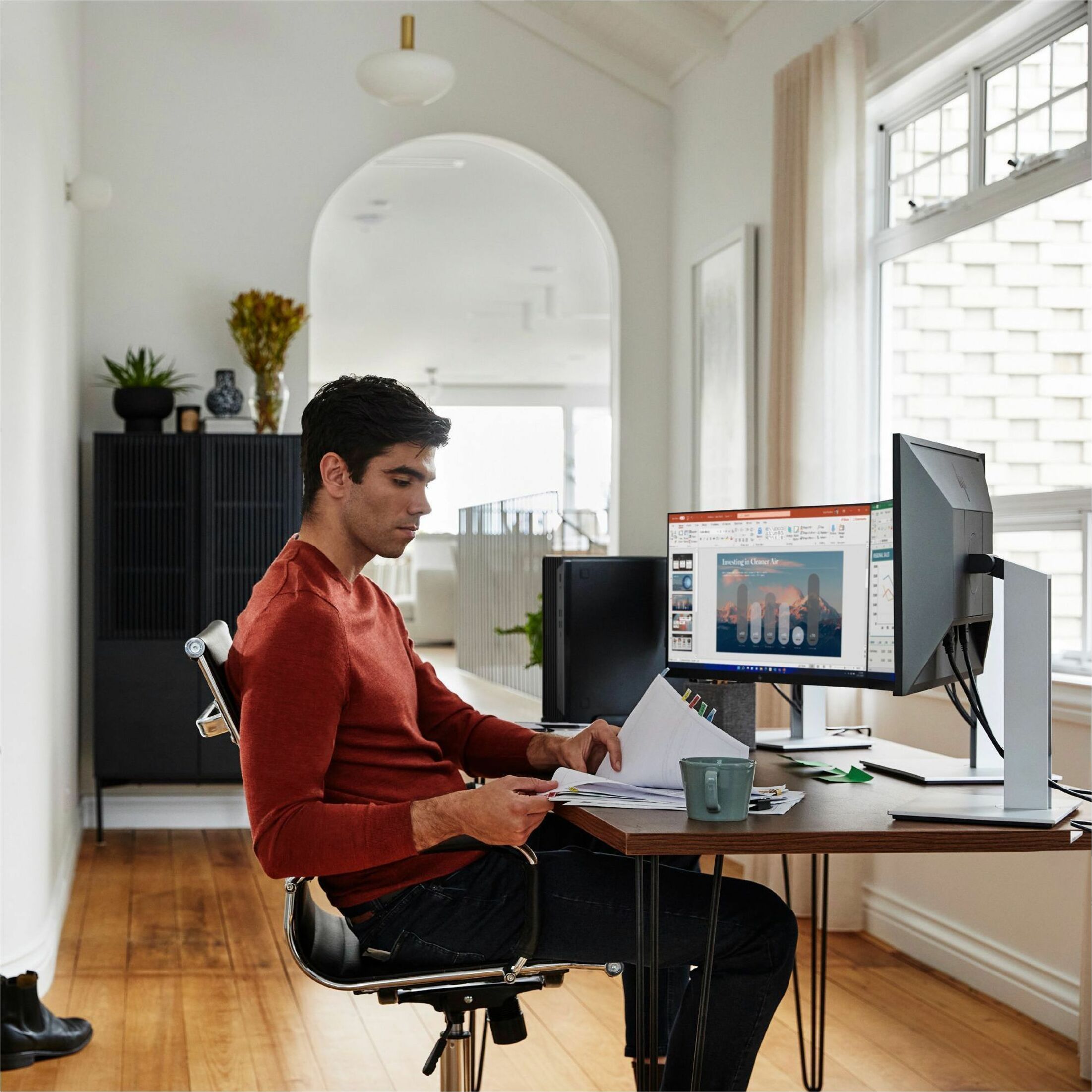 HP Elite 800 G9 Desktop Computer - Intel Core i7 12th Gen i7-12700 - 16 GB - 512 GB PCI Express NVMe SSD - Small Form Factor - Intel Q670 Chip — life style