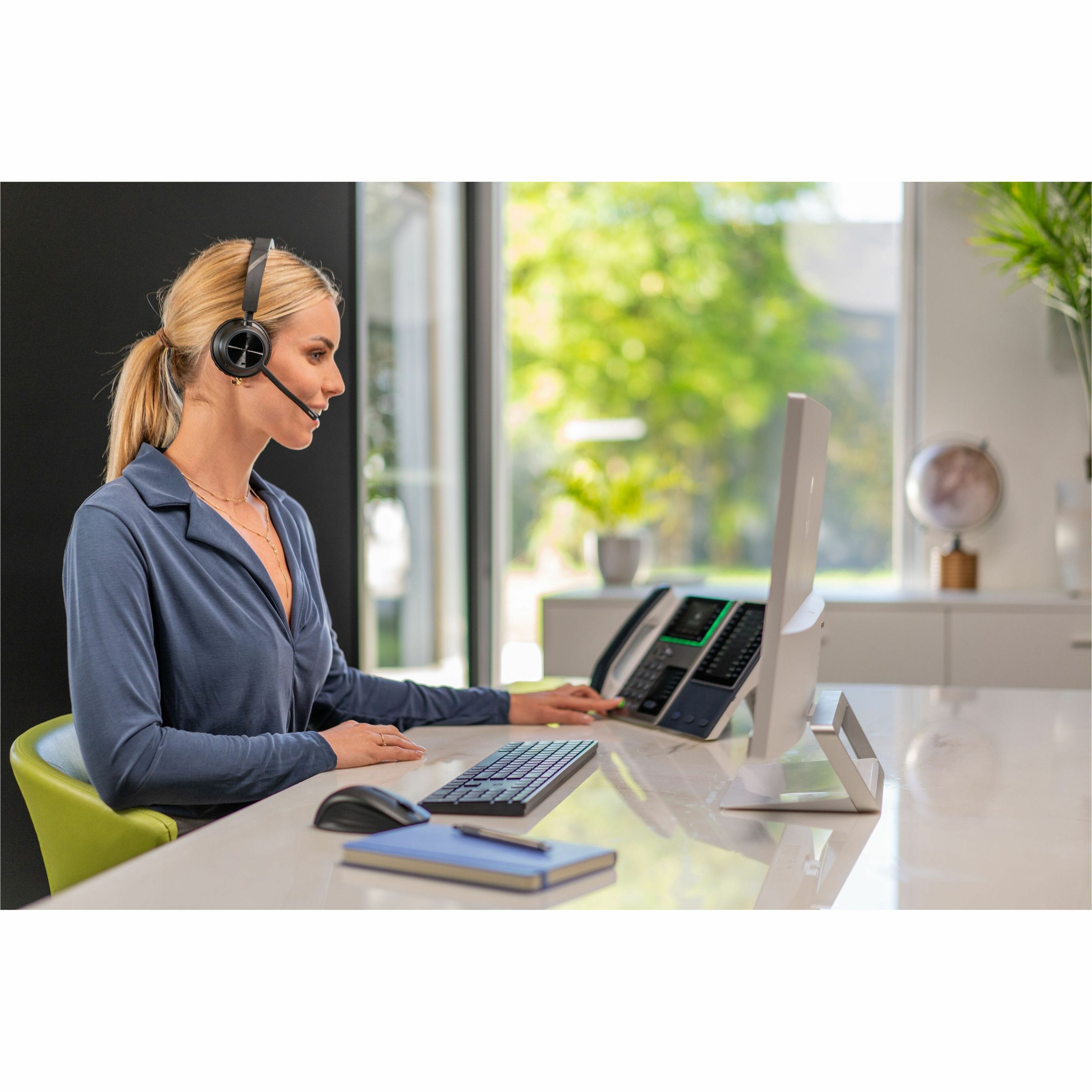 Poly Voyager 4310 USB-C Headset +BT700 dongle TAA - Siri, Google Assistant - Mono - USB Type C - Wired/Wireless - Bluetooth - 164 ft - 20 Hz to 20 kHz - On-ear, Over-the-head - Monaural - Ear-cup - 5 ft Cable - MEMS Technology, Electret Condenser, Noise Cancelling Microphone - Noise Canceling - Black - TAA Compliant — alternate image4