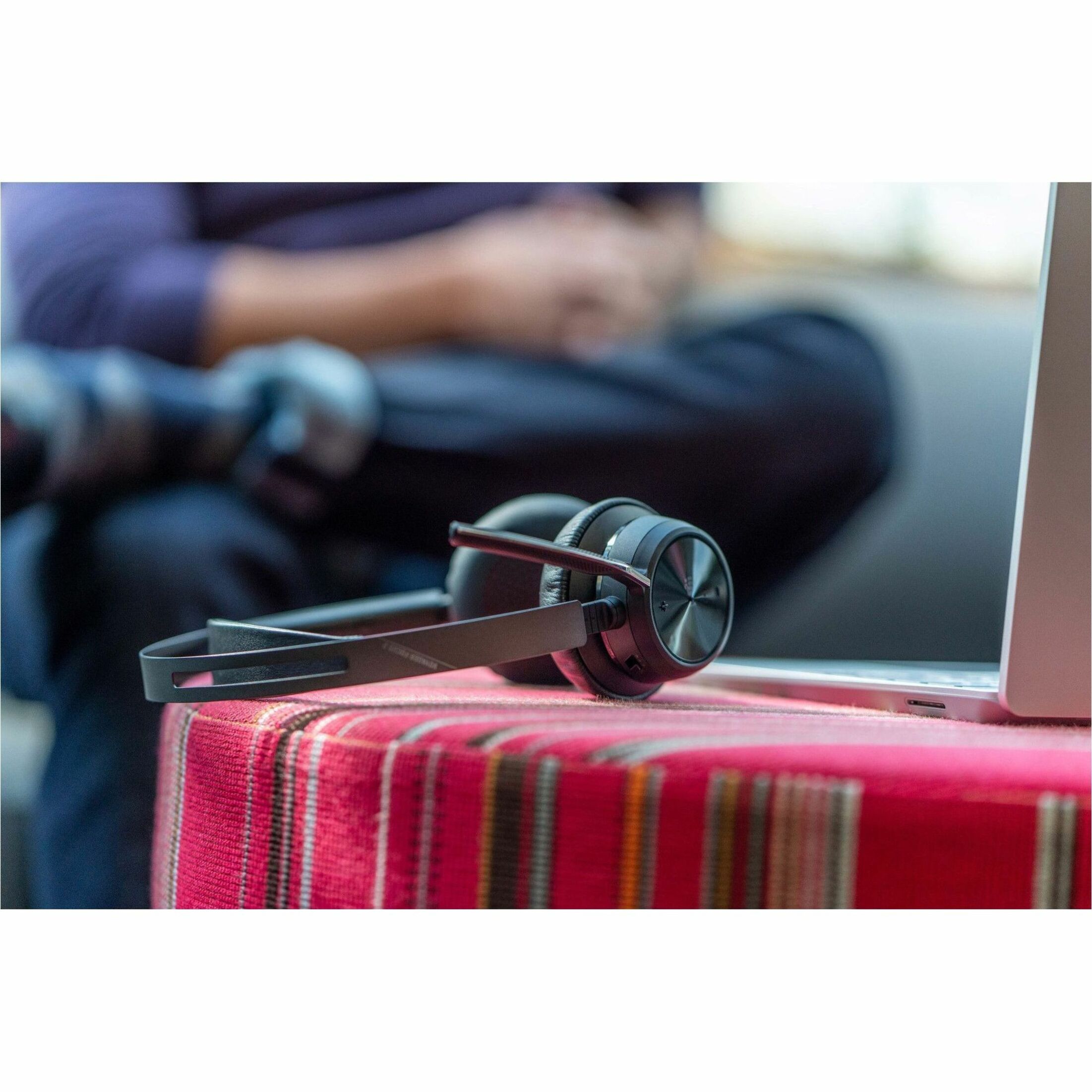 Poly Voyager Focus 2 Microsoft Teams Certified with Charge Stand Headset - Microsoft Teams Certification - Google Assistant, Siri - Stereo - USB Type A - Wired/Wireless - Bluetooth - 164 ft - 20 Hz to 20 kHz - On-ear, Over-the-head - Binaural - Supra-aural - 4.92 ft Cable - Electret Condenser, MEMS Technology, Noise Cancelling Microphone - Black — alternate image4