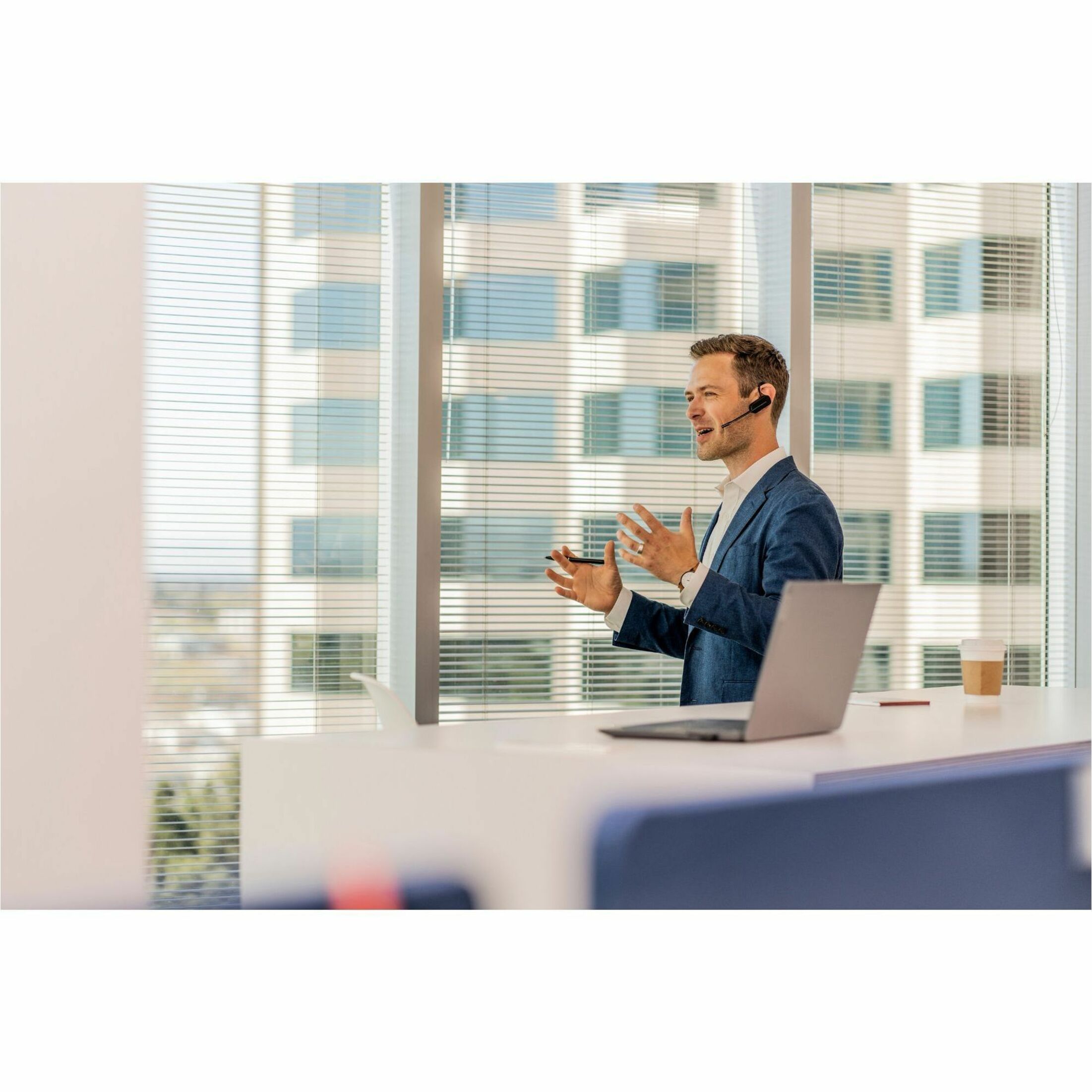 Poly Savi 8245 Office DECT 1920-1930 MHz USB-A Headset TAA - Mono - Wireless - Bluetooth - 590.6 ft - 20 Hz to 20 kHz - Over-the-ear, Over-the-head - Monaural - In-ear - Noise Cancelling Microphone - Noise Canceling — alternate image4