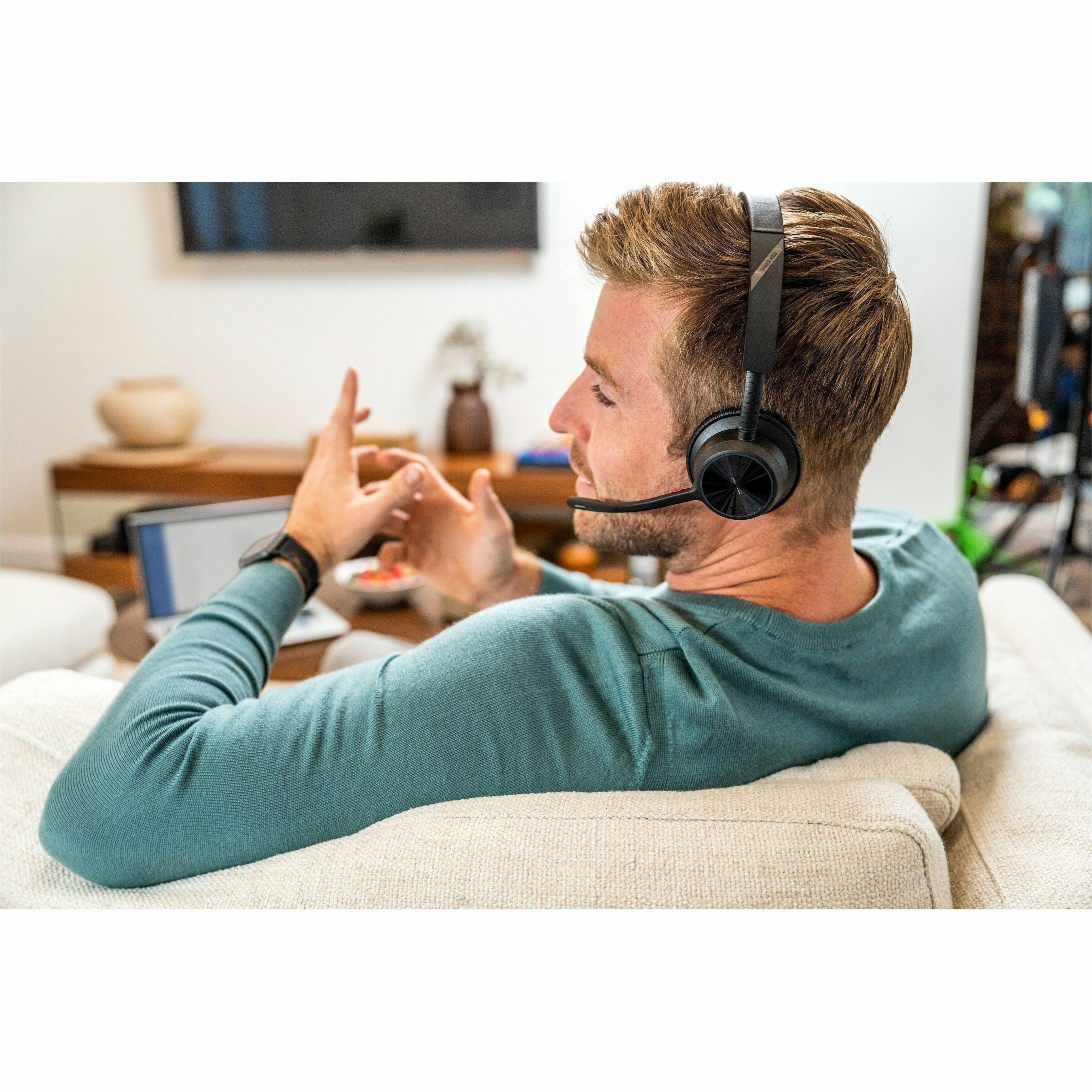 Poly Voyager 4310-M Microsoft Teams Certified USB-A Headset +BT700 dongle TAA - Microsoft Teams Certification - Siri, Google Assistant - Mono - USB Type A - Wired/Wireless - Bluetooth - 164 ft - On-ear - Monaural - Ear-cup - 5 ft Cable - MEMS Technology, Directional, Noise Cancelling, Electret Condenser Microphone - Noise Canceling - Black — life style