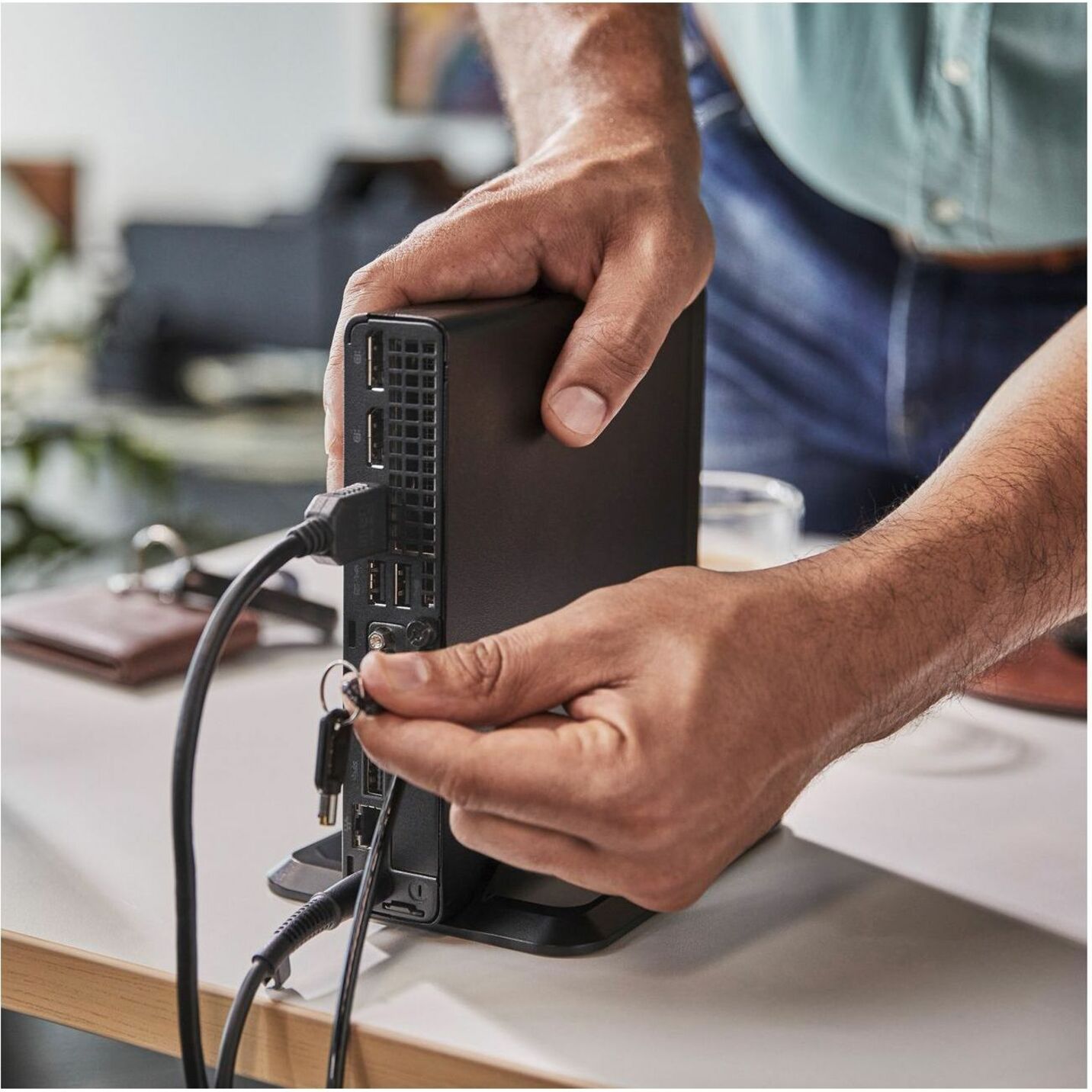 HP Elite Mini 800 G9 Desktop Computer - Intel Core i7 12th Gen i7-12700 - vPro Technology - 16 GB - 512 GB PCI Express NVMe SSD - Mini PC - Intel Q670 Chip - Intel UHD Graphics 770 DDR5 SDRAM — alternate image3