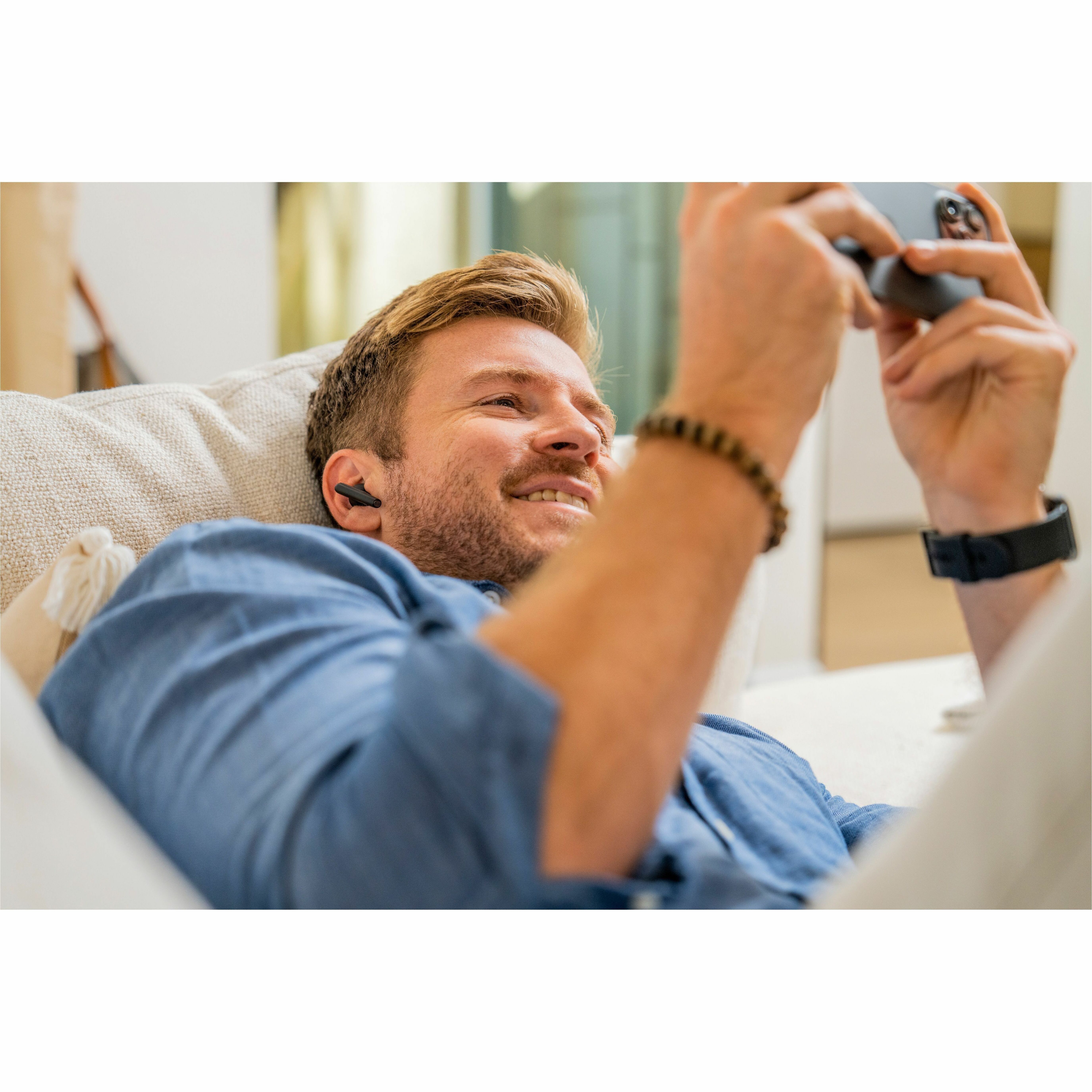 Poly Voyager Free 60 UC Earset - Siri, Google Assistant - Stereo - True Wireless - Bluetooth - 98.4 ft - 20 Hz to 20 kHz - Earbud - Binaural - In-ear - Carbon Black — life style
