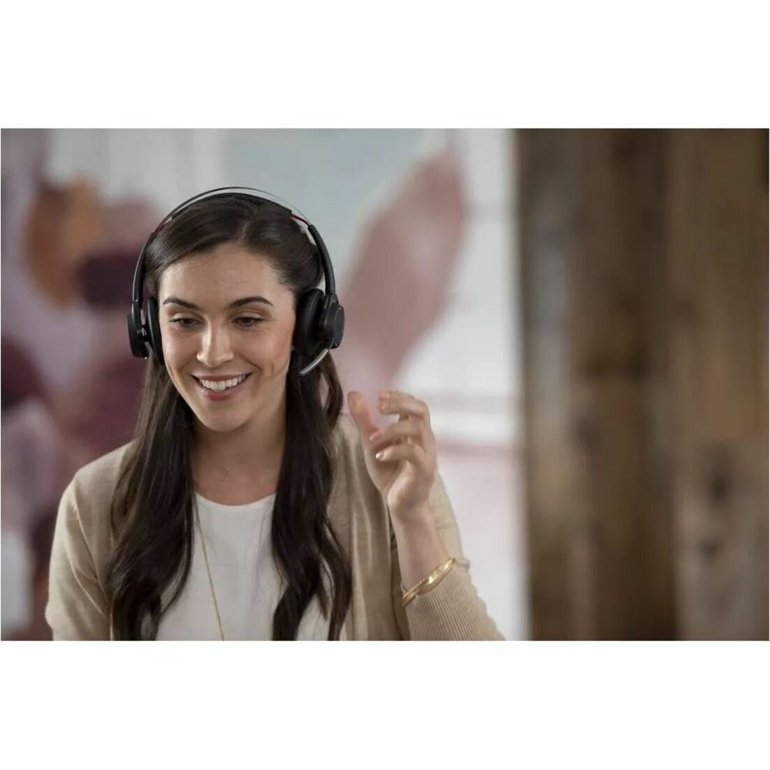 Poly Voyager Focus B825-M Headset - Microsoft Teams Certification - Google Assistant, Siri - Stereo - Wireless - Bluetooth - 98.4 ft - 20 Hz to 20 kHz - On-ear - Binaural - Ear-cup - MEMS Technology, Electret Condenser Microphone - Black - TAA Compliant — alternate image1