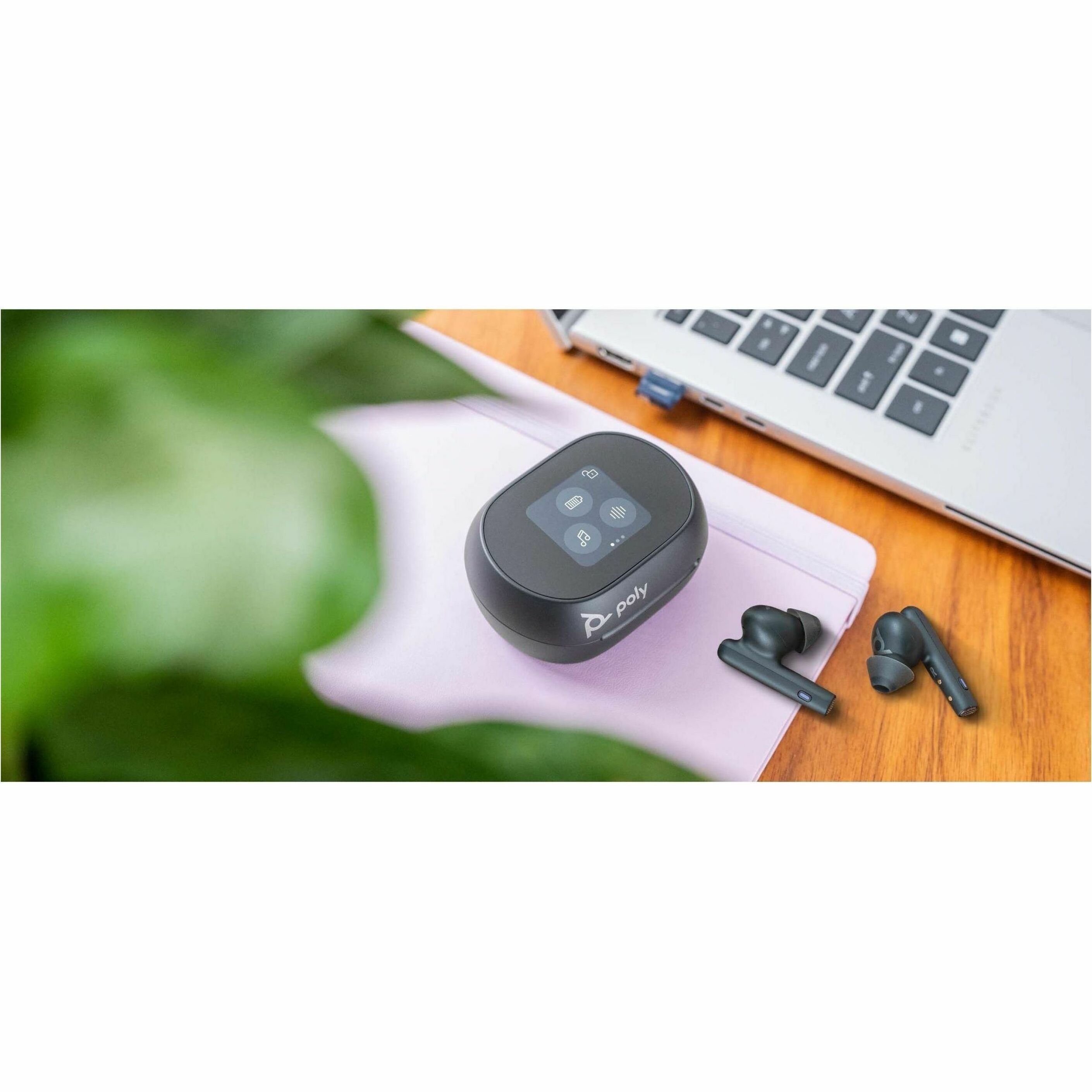 Poly Charging Case Poly Earbud - Black — life style