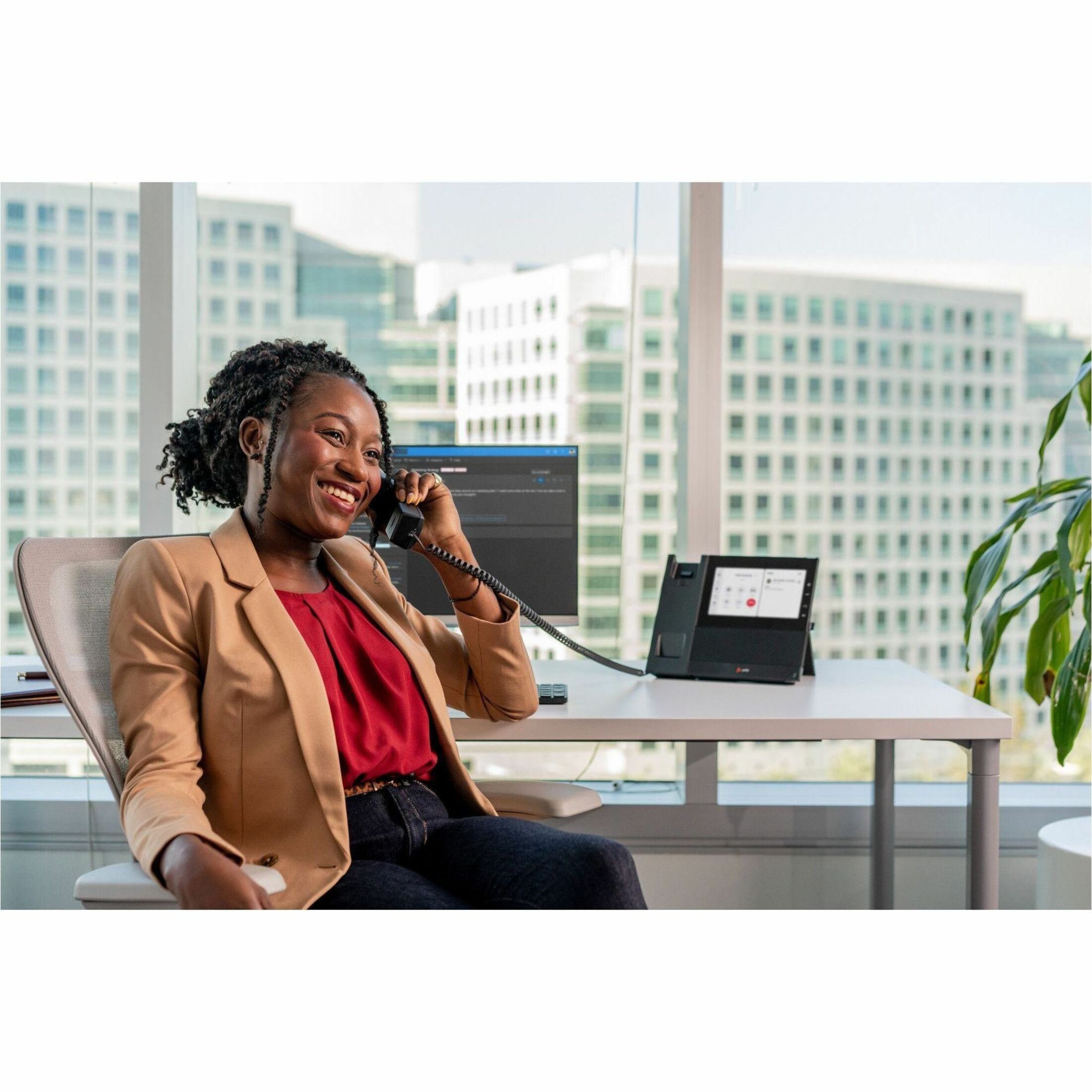 Poly CCX 600 Business Media Phone for Microsoft Teams and PoE-enabled GSA/TAA - 24 x Total Line - VoIP - 7" LCD - IEEE 802.11a/b/g/n - 2 x Network (RJ-45) - PoE Ports — alternate image4