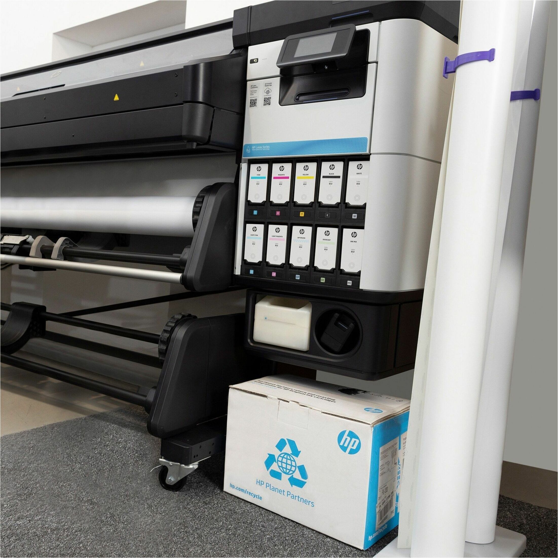 HP Latex 630 Inkjet Large Format Printer - Includes Printer, Cutter - Color - 9 Color(s) - 376.7 ft²/h Color Speed - 1200 x 1200 dpi - USB - Ethernet - Plain Paper, Banner, Poster Paper, Label, Film, Adhesive Vinyl, Canvas, Synthetic Paper, Mesh - Floor Standing Supported — alternate image2