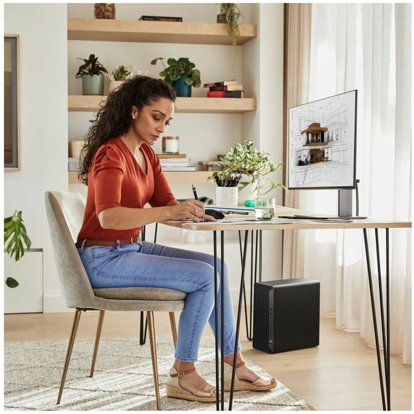 HP Elite 600 G9 Desktop Computer - Intel Core i7 12th Gen i7-12700 - 32 GB - 512 GB SSD - Tower - Intel Q670 Chip — life style
