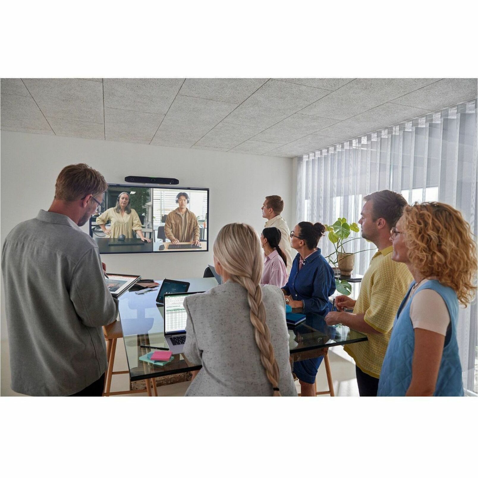 Poly TC10 Black Touch Controller GSA/TAA - For Video Conferencing, Meeting Space, Audio Conferencing - 1 x Network (RJ-45) - Wall Mountable, Tabletop, Standalone - TAA Compliant — alternate image2