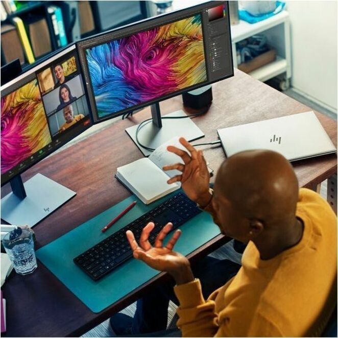 HP ZBook Firefly G10 14" Clamshell Mobile Workstation - Intel Core i7 13th Gen i7-1365U - 16 GB - 512 GB SSD - Intel Chip - In-plane Switching (IPS) Technology, Eyesafe - IEEE 802.11ax Wireless LAN Standard — life style