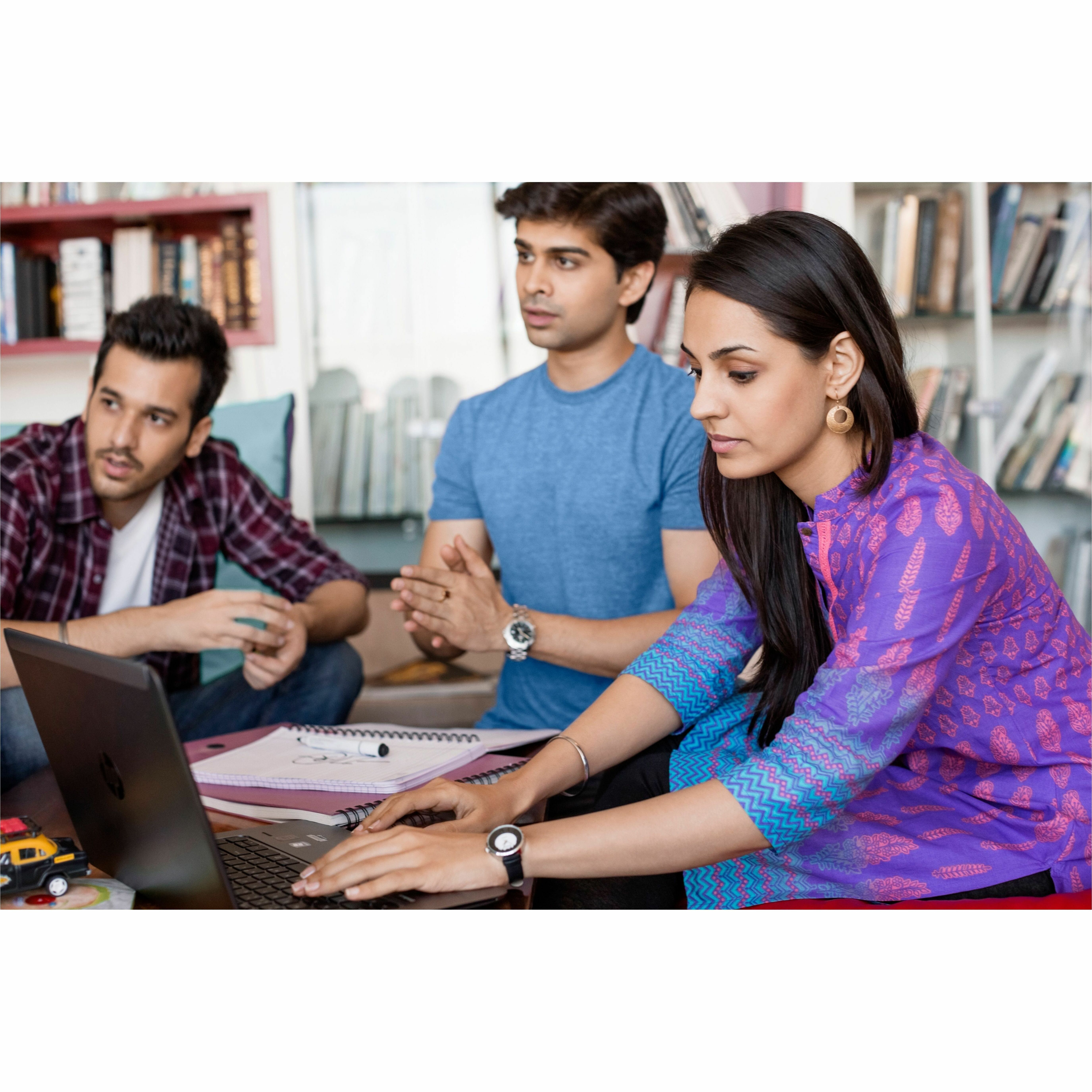 HP EliteBook 860 G11 16" Touchscreen Notebook - WUXGA - 60 Hz - Intel Core Ultra 7 165U - 32 GB - 512 GB SSD - Intel Chip - 1920 x 1200 - In-plane Switching (IPS) Technology - Front Camera/Webcam - IEEE 802.11ax Wireless LAN Standard — life style