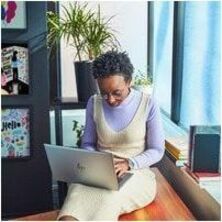 HP ZBook Firefly G11 14" Mobile Workstation - Intel Core Ultra 7 165U - 16 GB - 512 GB SSD - Intel Chip - IEEE 802.11ax Wireless LAN Standard — life style