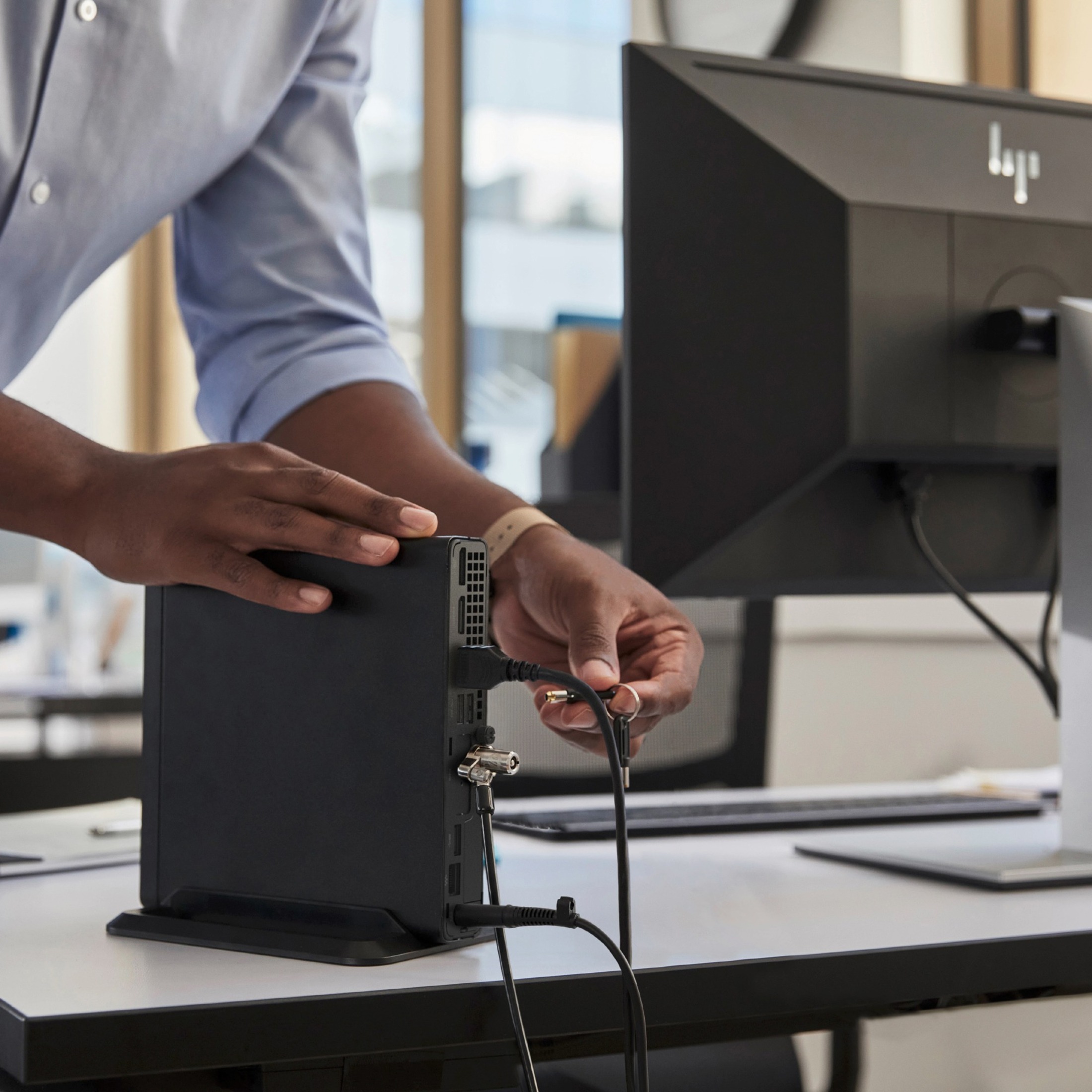 HP Pro Mini 400 G9 Desktop Computer - Intel Core i7 12th Gen i7-12700T - 16 GB - 512 GB SSD - Mini PC - Smart Buy Plus - Intel Q670 Chip - Windows 11 Pro - Intel UHD Graphics 770 DDR4 SDRAM - French Keyboard - IEEE 802.11ax Wireless LAN - 90 W — alternate image10
