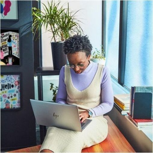 HP ZBook Firefly G11 14" Mobile Workstation - WQXGA - 120 Hz - Intel Core Ultra 7 165H - 64 GB - 1 TB SSD - Intel Chip - 2560 x 1600 - Windows 11 Pro - Intel Arc Graphics - In-plane Switching (IPS) Technology, DreamColor - Front Camera/Webcam - IEEE 802.11be Wireless LAN Standard — alternate image4