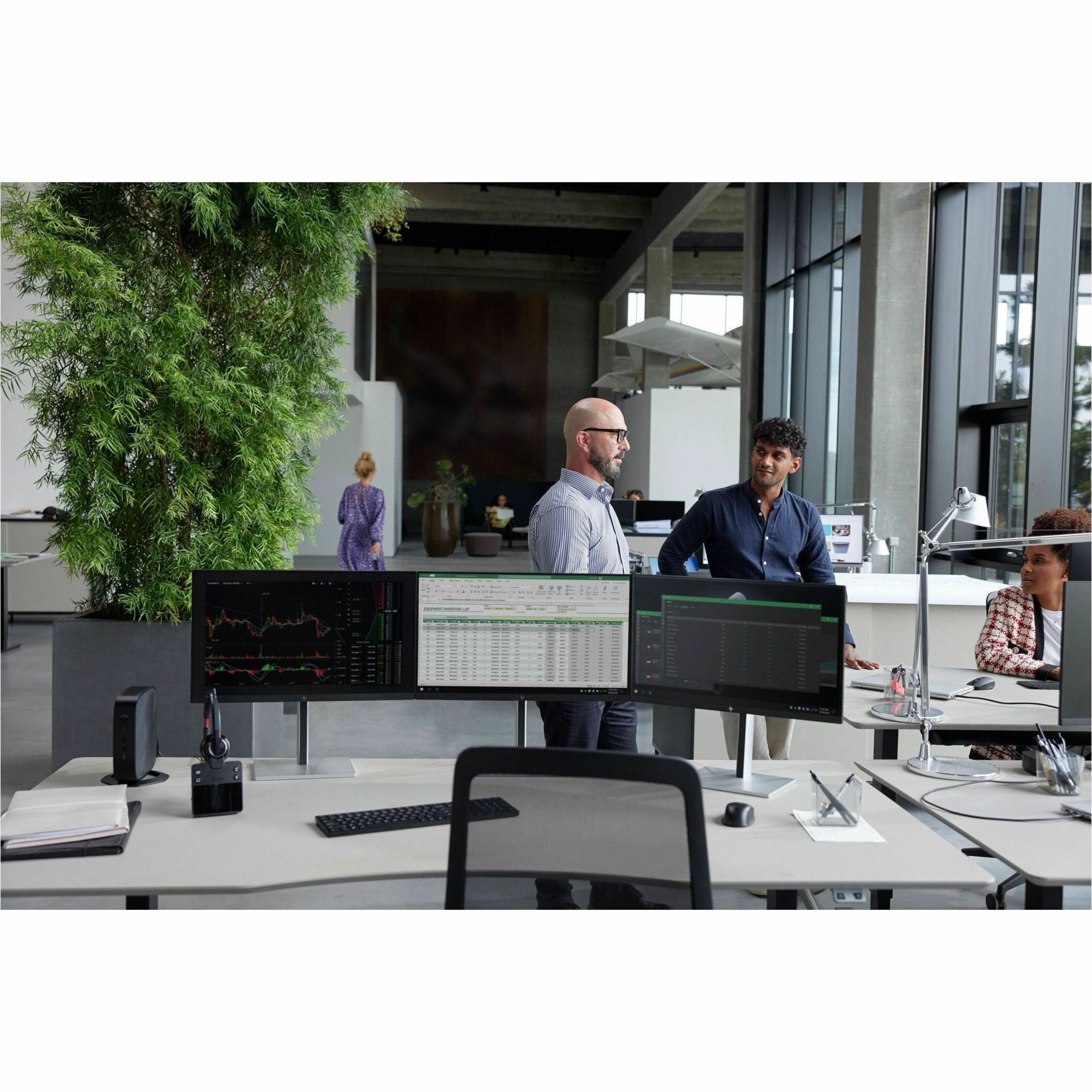 HP Elite t755 Thin Client - AMD Ryzen Embedded V2546 Hexa-core (6 Core) - AMD Chip - 16 GB RAM DDR4 SDRAM - 256 GB SSD - AMD Radeon Graphics - Gigabit Ethernet - Windows 11 IoT Enterprise LTSC 2024 - DisplayPort - Network (RJ-45) - 7 Total USB Port(s) - 2 USB 2.0 Port(s) - USB Type-C - 90 W — alternate image5