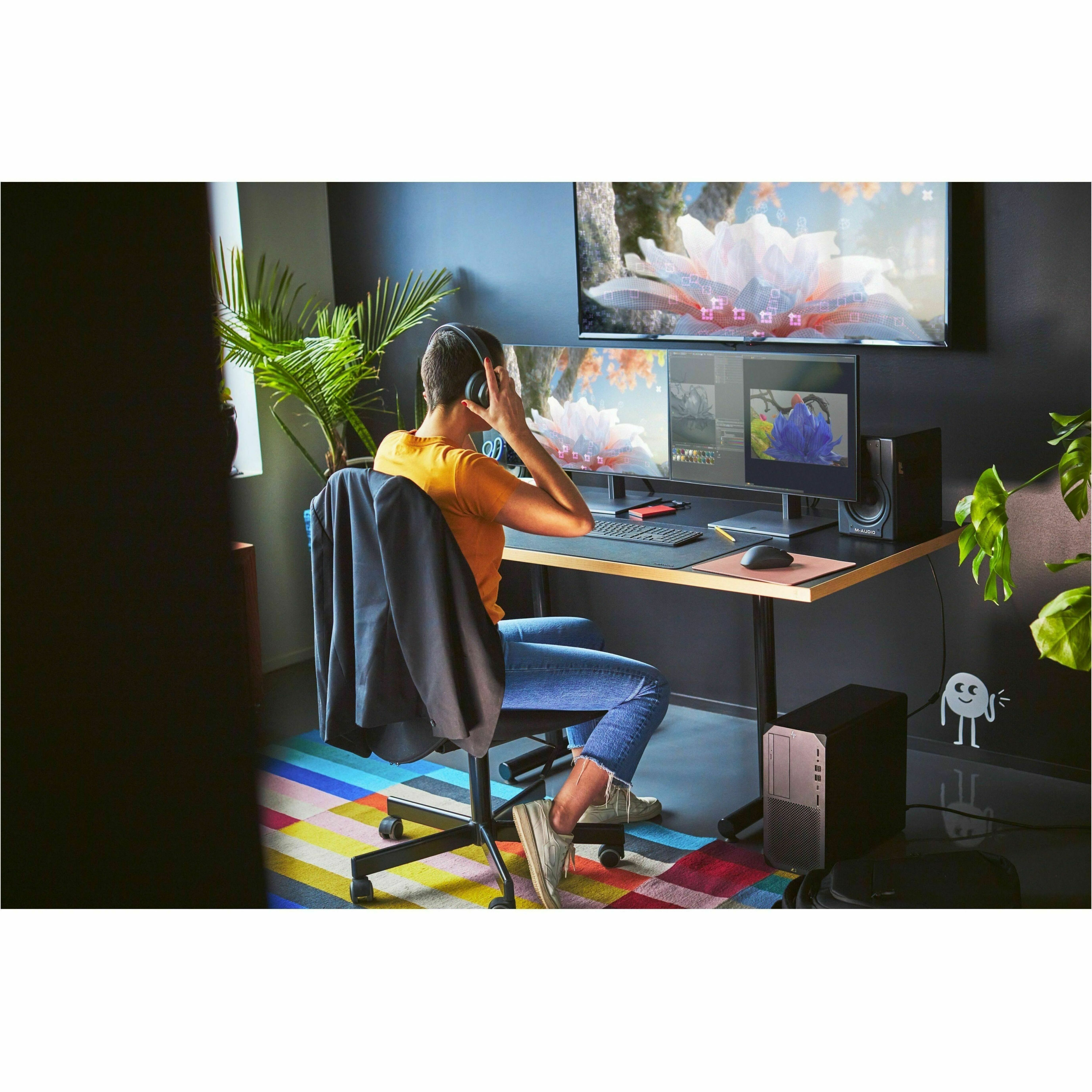 HP Z2 G9 Workstation - 1 x Intel Core i9 14th Gen i9-14900K - 128 GB - 4 TB HDD - Tower - Black - Intel W680 Chip - Serial ATA/600, NVMe Controller - 0, 1 RAID Levels - Gigabit Ethernet — alternate image1