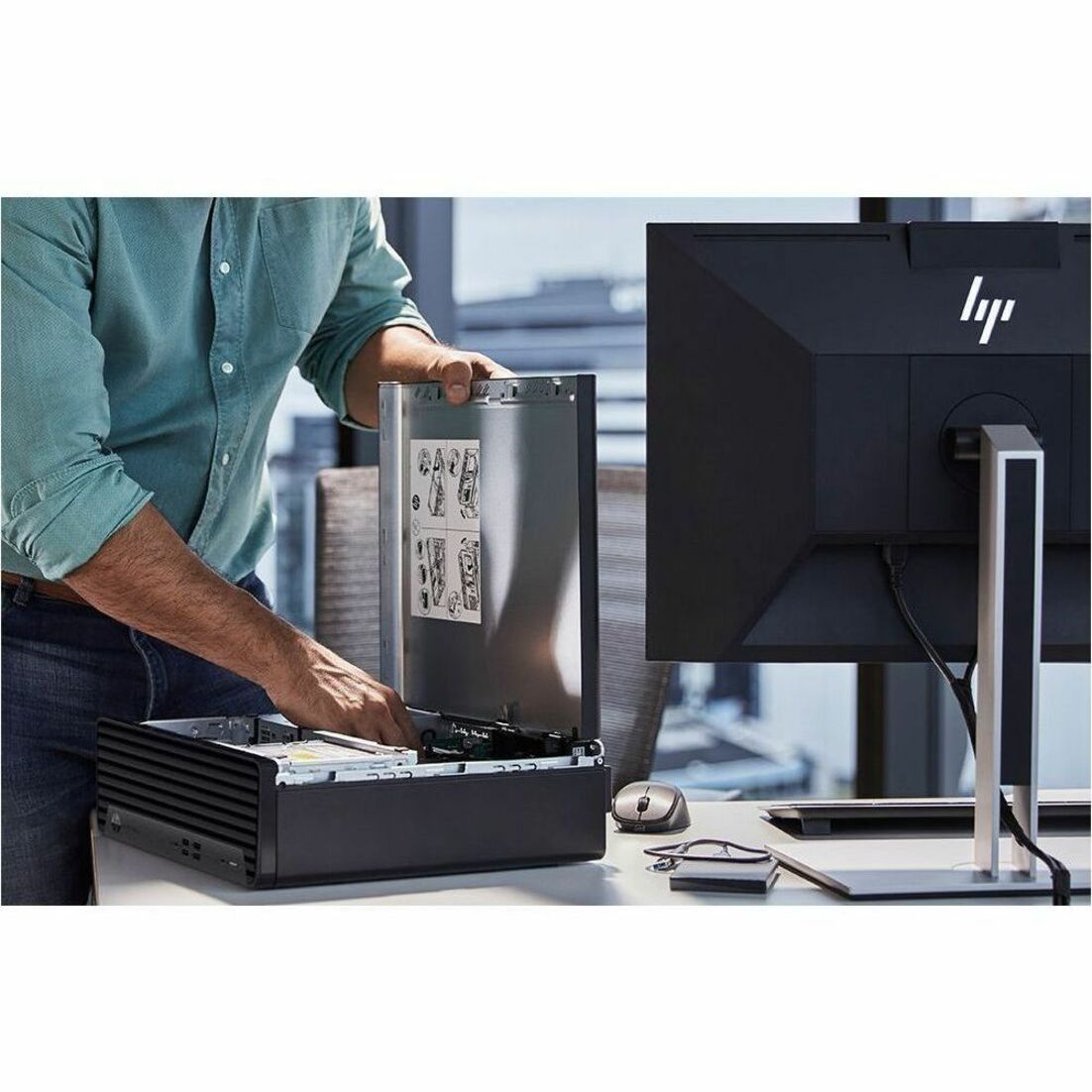 HP Elite 800 G9 Desktop Computer - Intel Core i5 14th Gen i5-14500 - 16 GB - 256 GB SSD - Small Form Factor - Intel Q670 Chip — alternate image1