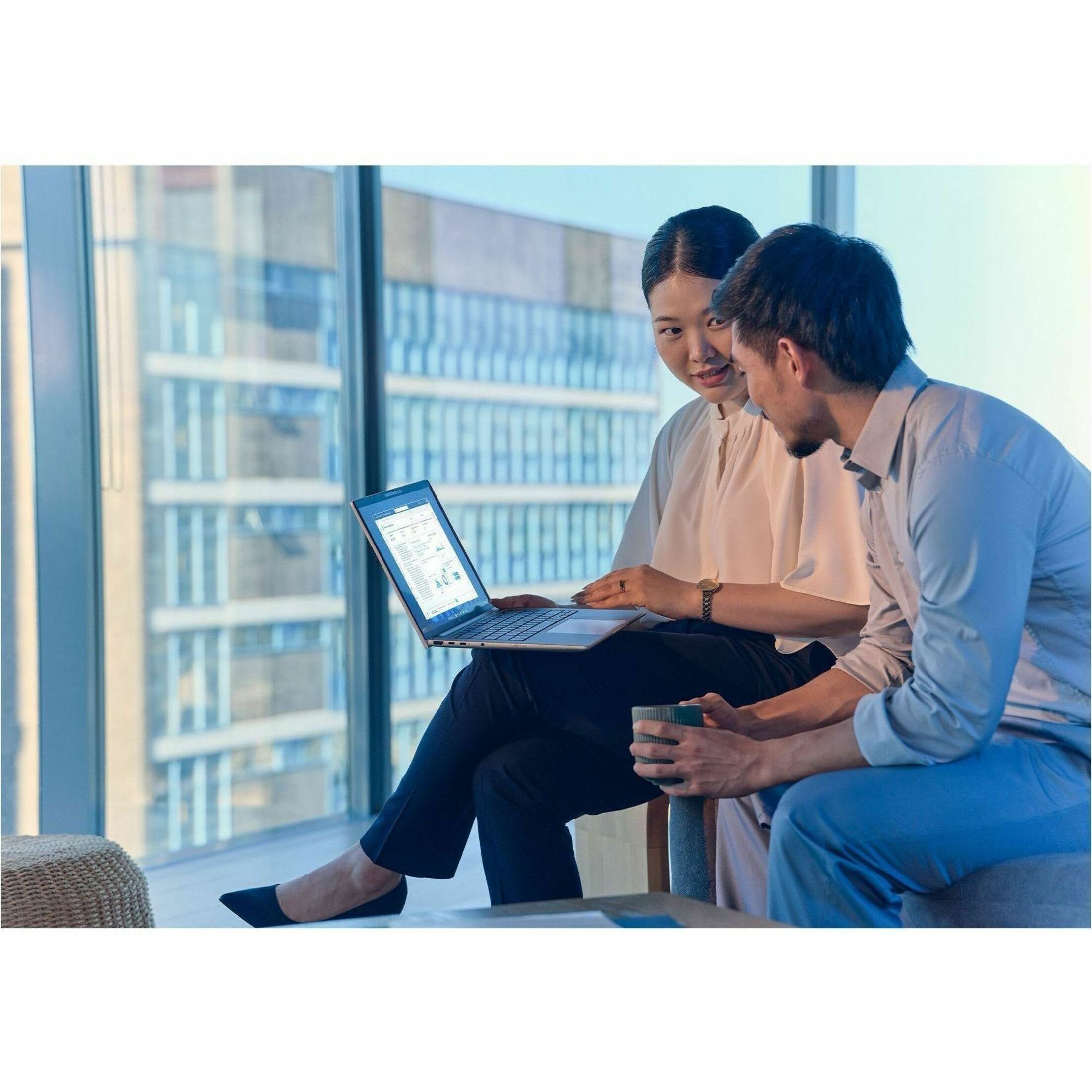 HP EliteBook 8 G1a 16" Touchscreen Copilot+ PC Notebook - WUXGA - AMD Ryzen AI 7 350 - 32 GB - 1 TB SSD - English Keyboard - Glacier Silver - AMD Chip - 1920 x 1200 - Windows 11 Pro - AMD Radeon 860M - In-plane Switching (IPS) Technology - Front Camera/Webcam - IEEE 802.11be Wireless LAN Standard — alternate image4