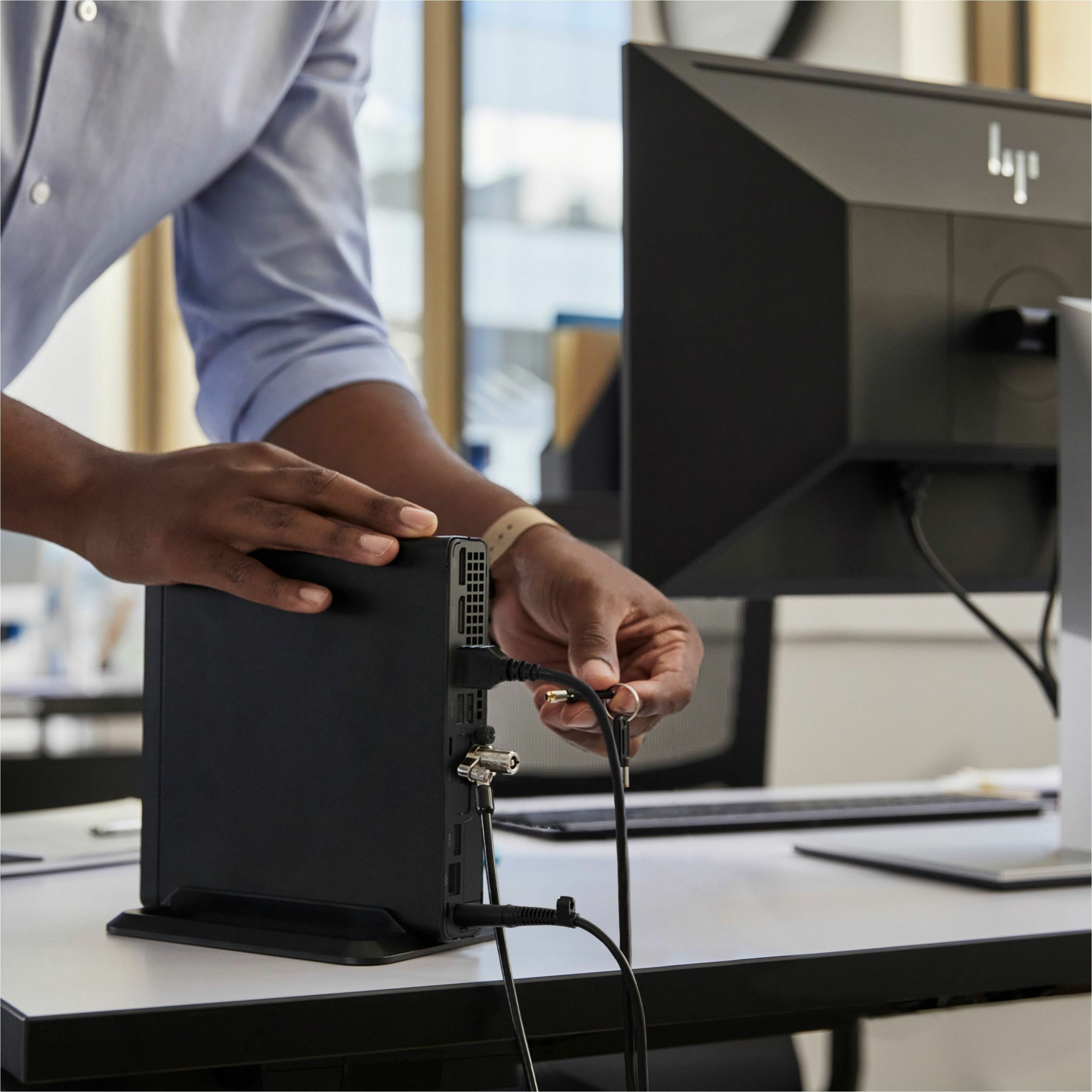 HP Pro Mini 400 G9 Desktop Computer - Intel Core i5 14th Gen i5-14500T - 16 GB - 256 GB SSD - Mini PC - Intel Q670 Chip - Intel UHD Graphics 770 — alternate image3