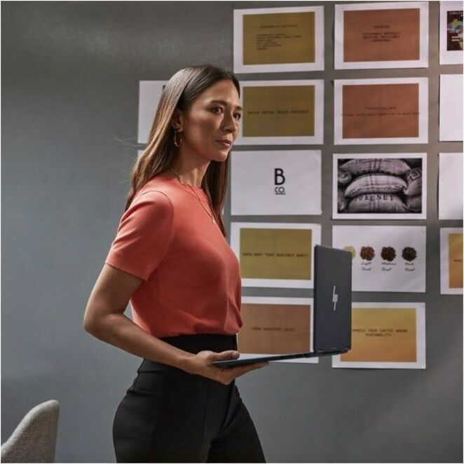 HP Elite Dragonfly 13.5" Touchscreen Convertible 2 in 1 Chromebook - 2K - Intel Core i5 12th Gen i5-1245U - vPro Technology - 16 GB - 512 GB SSD - Slate Blue - Intel Chip - 2256 x 1504 - ChromeOS - Intel Iris X? Graphics - In-plane Switching (IPS) Technology, BrightView - Front Camera/Webcam - IEEE 802.11ax Wireless LAN Standard — alternate image1