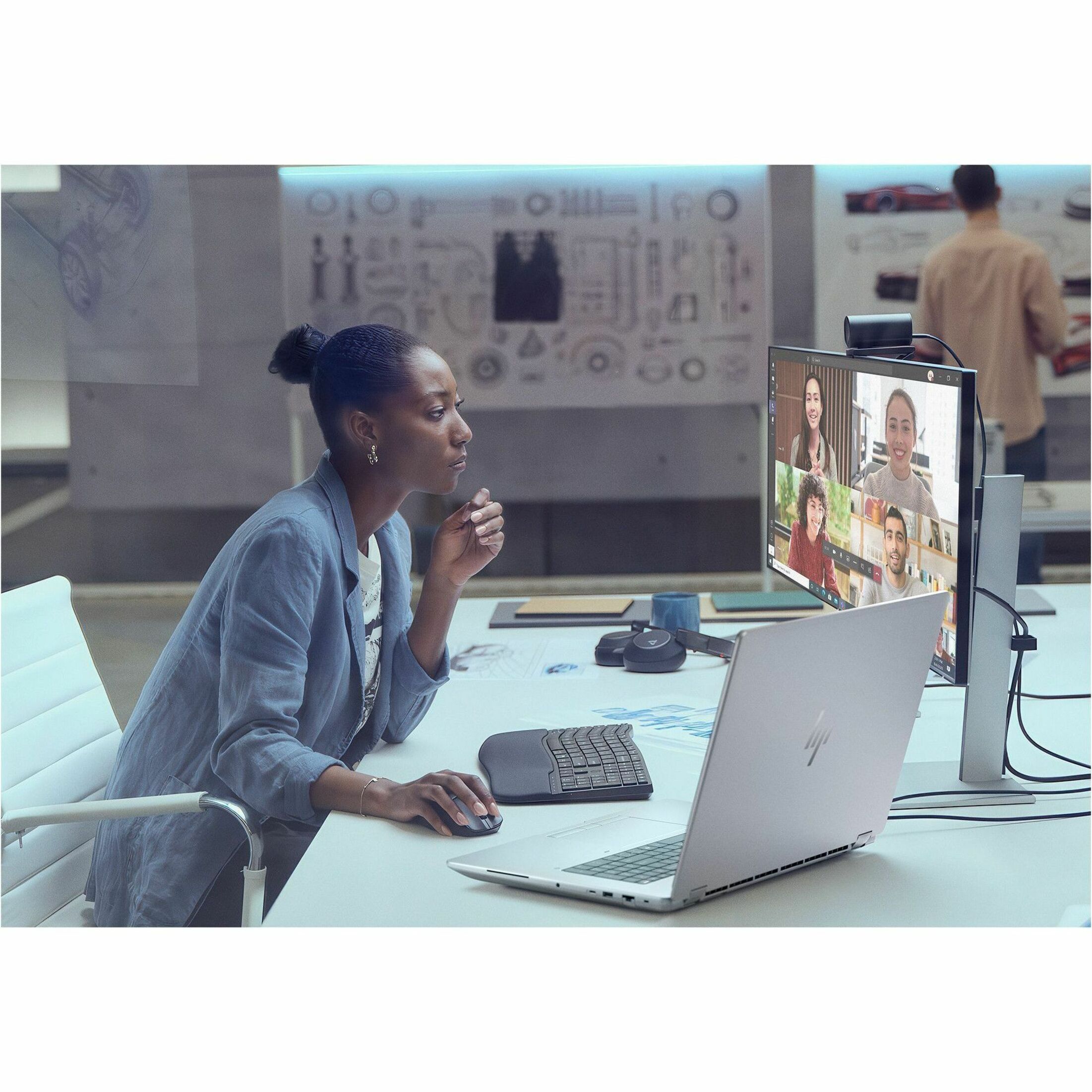 HP ZBook Fury G1i 16" Mobile Workstation - Intel Core Ultra 9 285HX - 64 GB - 4 TB SSD - Smart Card Reader - Intel Chip - IEEE 802.11be Wireless LAN Standard - Wi-Fi 7 — life style