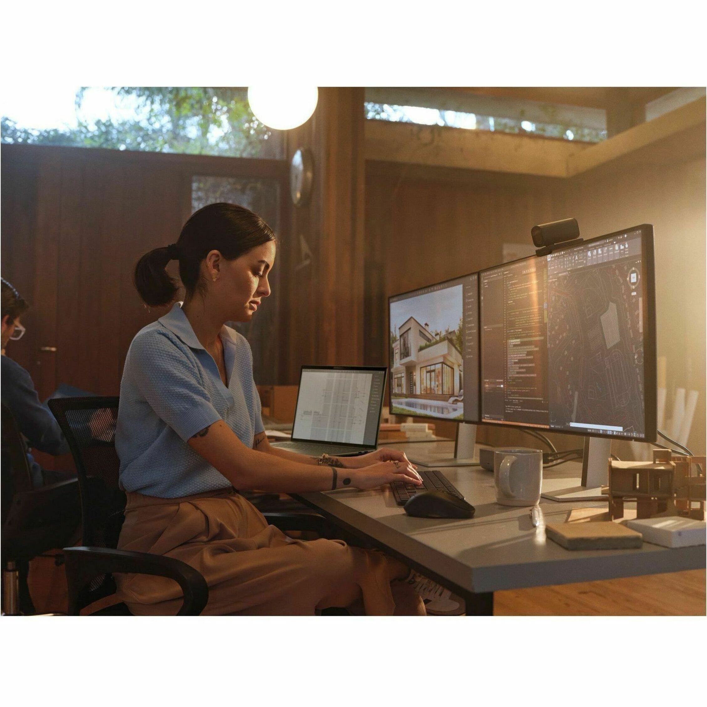 HP ZBook X G1i 16" Mobile Workstation - Intel Core Ultra 7 Series 2 255H - 32 GB - 1 TB SSD - Intel Chip - Eyesafe, In-plane Switching (IPS) Technology — alternate image1