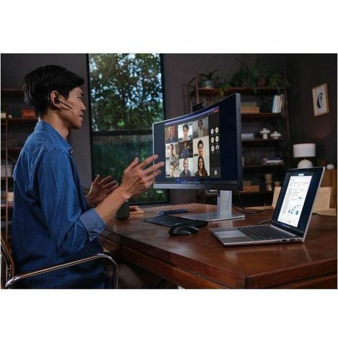 HP EliteBook 8 G1i 14" Notebook - Intel Core Ultra 7 265U - 32 GB - 512 GB SSD - Intel Chip - Intel - 16.75 Hours Battery Run Time — life style