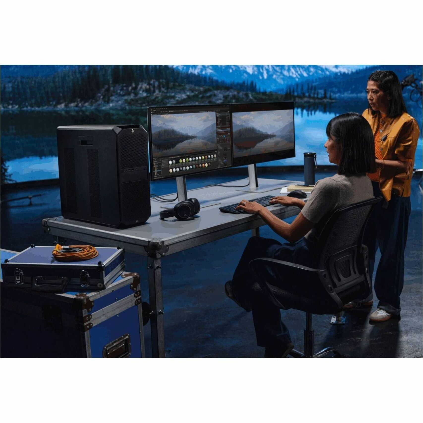 HP Z6 G5 A Workstation - AMD Ryzen Threadripper PRO 7955WX - 64 GB - 1 TB SSD - Tower - Black - AMD Chip - Windows 11 Pro - NVIDIA RTX 4000 Ada Generation 20 GB GDDR6 Graphics - Serial ATA/600 Controller - 0, 1 RAID Levels - Gigabit Ethernet — alternate image3
