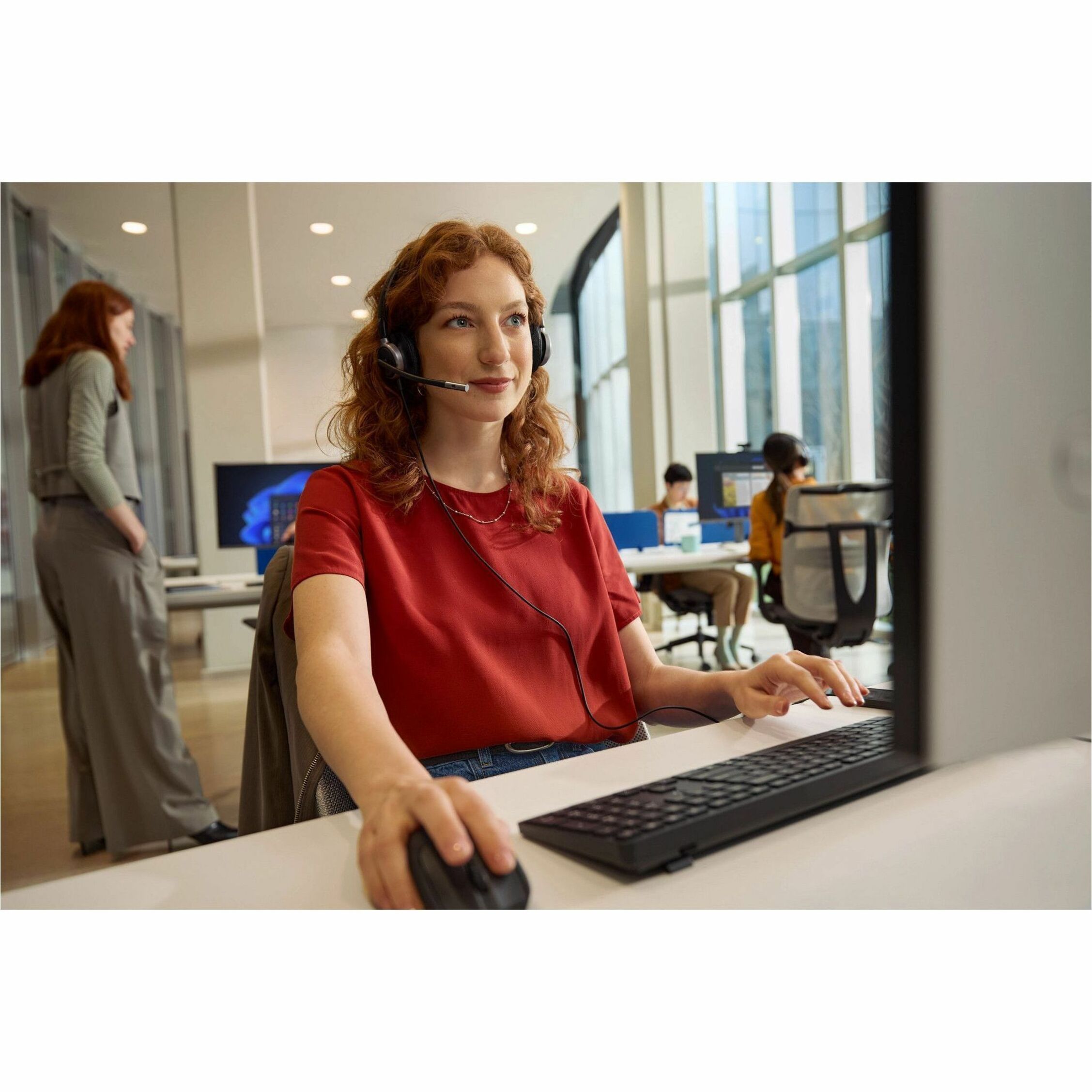 Poly Mission 625 Stereo USB Wired Headset - Microsoft Teams Certification - Stereo - USB, USB Type A, USB Type C - Wired - Over-the-head, On-ear - Binaural - Supra-aural - 6.50 ft Cable - Noise Cancelling, Noise Reduction Microphone - Noise Canceling - Black — alternate image2