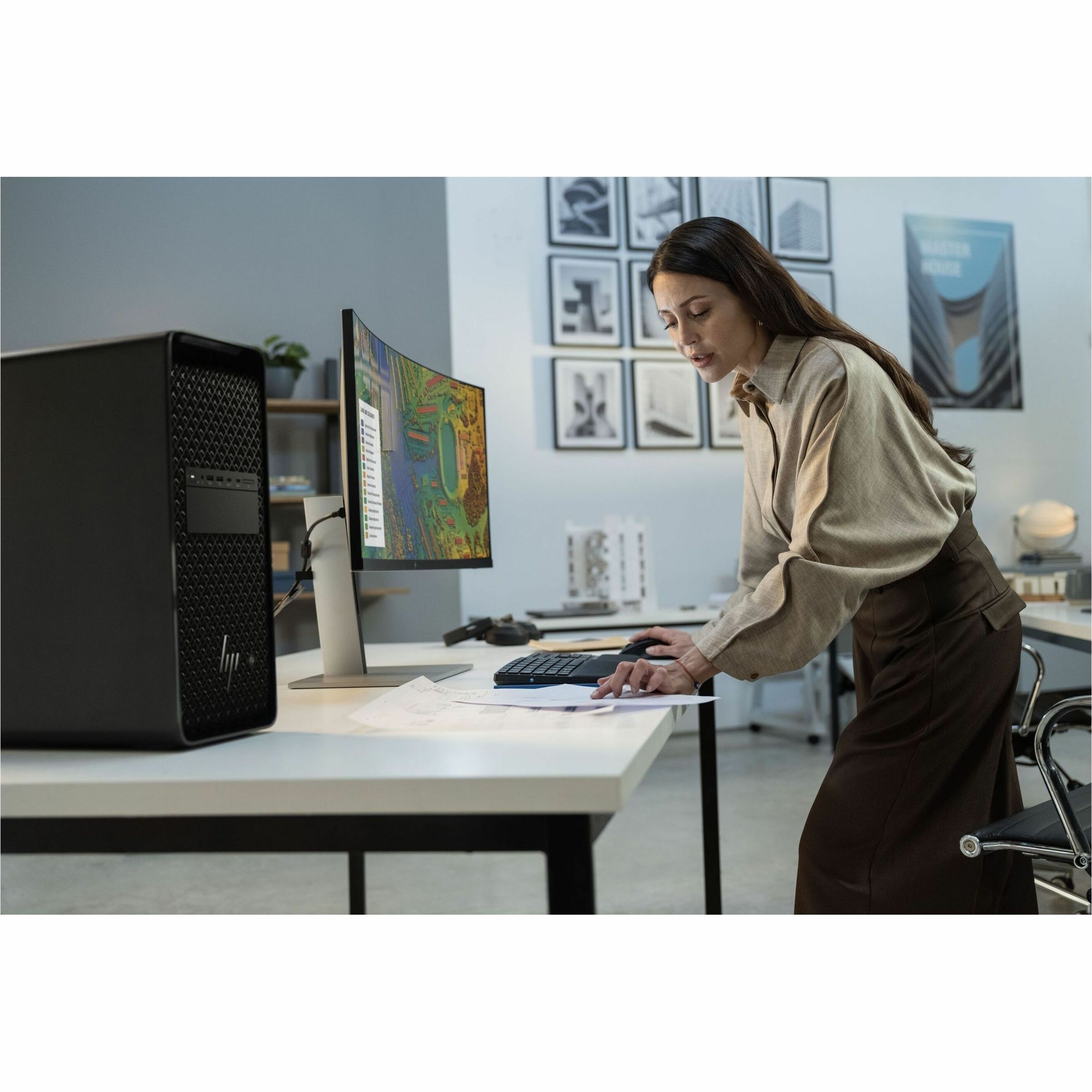 HP Z4 G6i Workstation - 1 x Intel Xeon 634 - vPro Technology - 32 GB - 1 TB SSD - Tower - Black - Intel W890 Chip - Windows 11 Pro - NVIDIA RTX A1000 8 GB Graphics - Serial ATA/600, NVMe Controller - 0, 1, 5, 10 RAID Levels - English Keyboard - Gigabit Ethernet — alternate image10