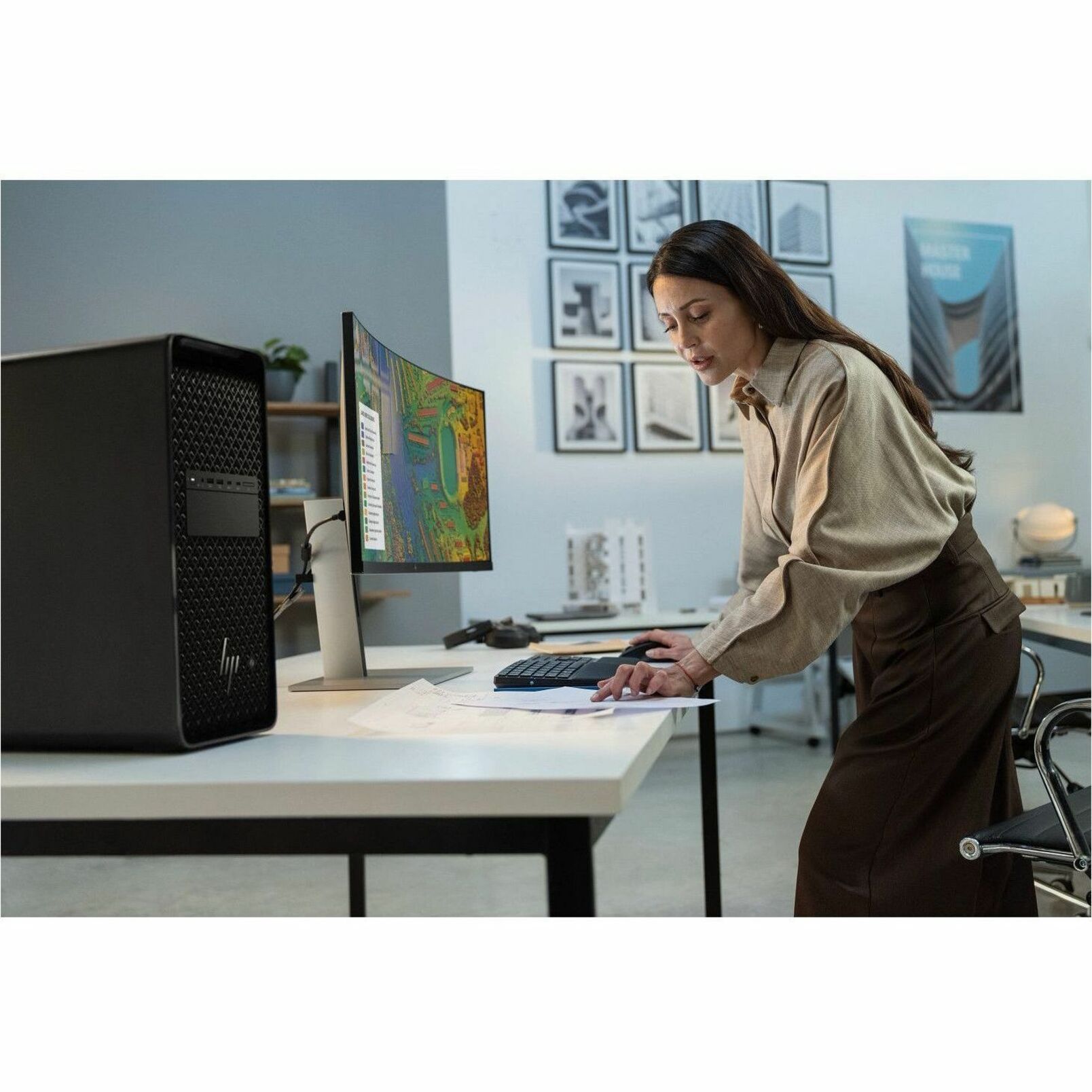 HP Z4 G6i Workstation - 1 x Intel Xeon 634 - vPro Technology - 32 GB - 1 TB SSD - Tower - Black - Intel W890 Chip - Windows 11 Pro - Serial ATA/600, NVMe Controller - 0, 1, 5, 10 RAID Levels - English Keyboard - Gigabit Ethernet — alternate image12