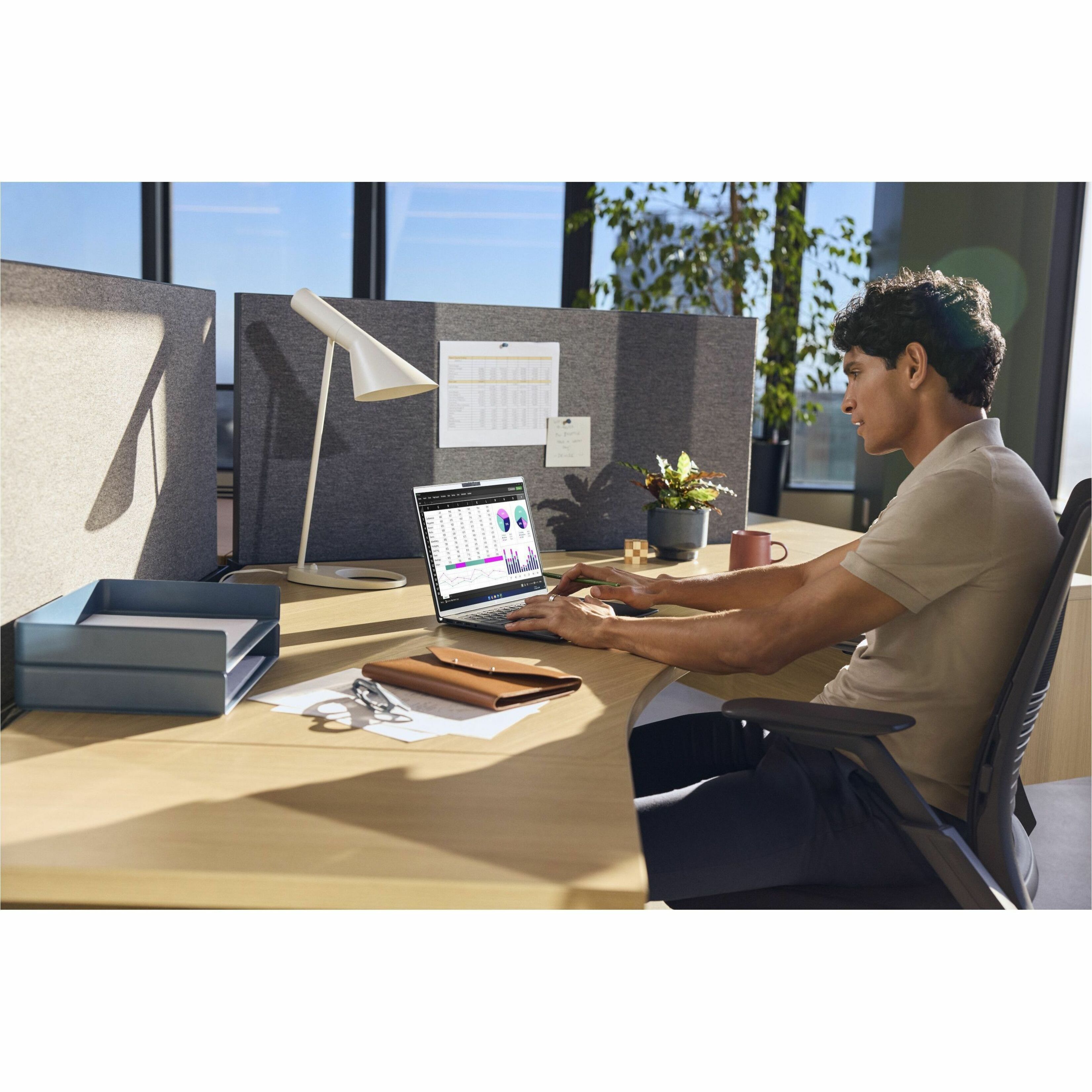 HP EliteBook X G2i 14" Copilot+ PC Notebook - 2.8K - 120 Hz - Intel Core Ultra 7 Series 3 356H - 32 GB - 512 GB SSD - English Keyboard - Atmospheric Blue - Intel Chip - 2880 x 1800 - Windows 11 Pro - Intel - In-plane Switching (IPS) Technology - Front Camera/Webcam - IEEE 802.11be Wireless LAN Standard - Wi-Fi 7 — alternate image12