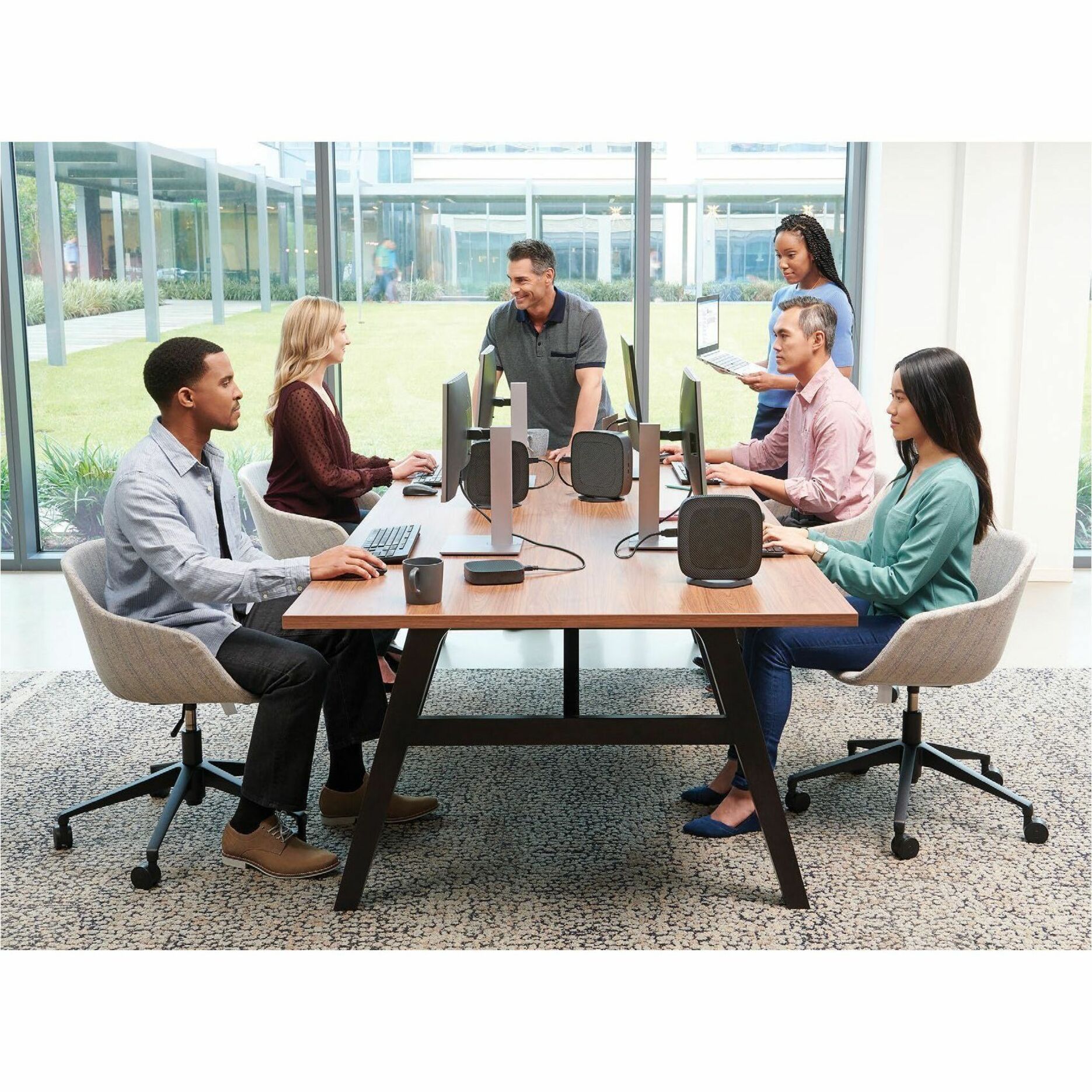 HP Elite t755 Thin Client - AMD Ryzen V2546 Hexa-core (6 Core) 3 GHz - TAA Compliant - AMD Chip - 32 GB RAM DDR4 SDRAM - 256 GB Flash - AMD - Gigabit Ethernet - Windows 11 - DisplayPort - Network (RJ-45) - 7 Total USB Port(s) - 2 USB 2.0 Port(s) - USB Type-C - 90 W — alternate image11