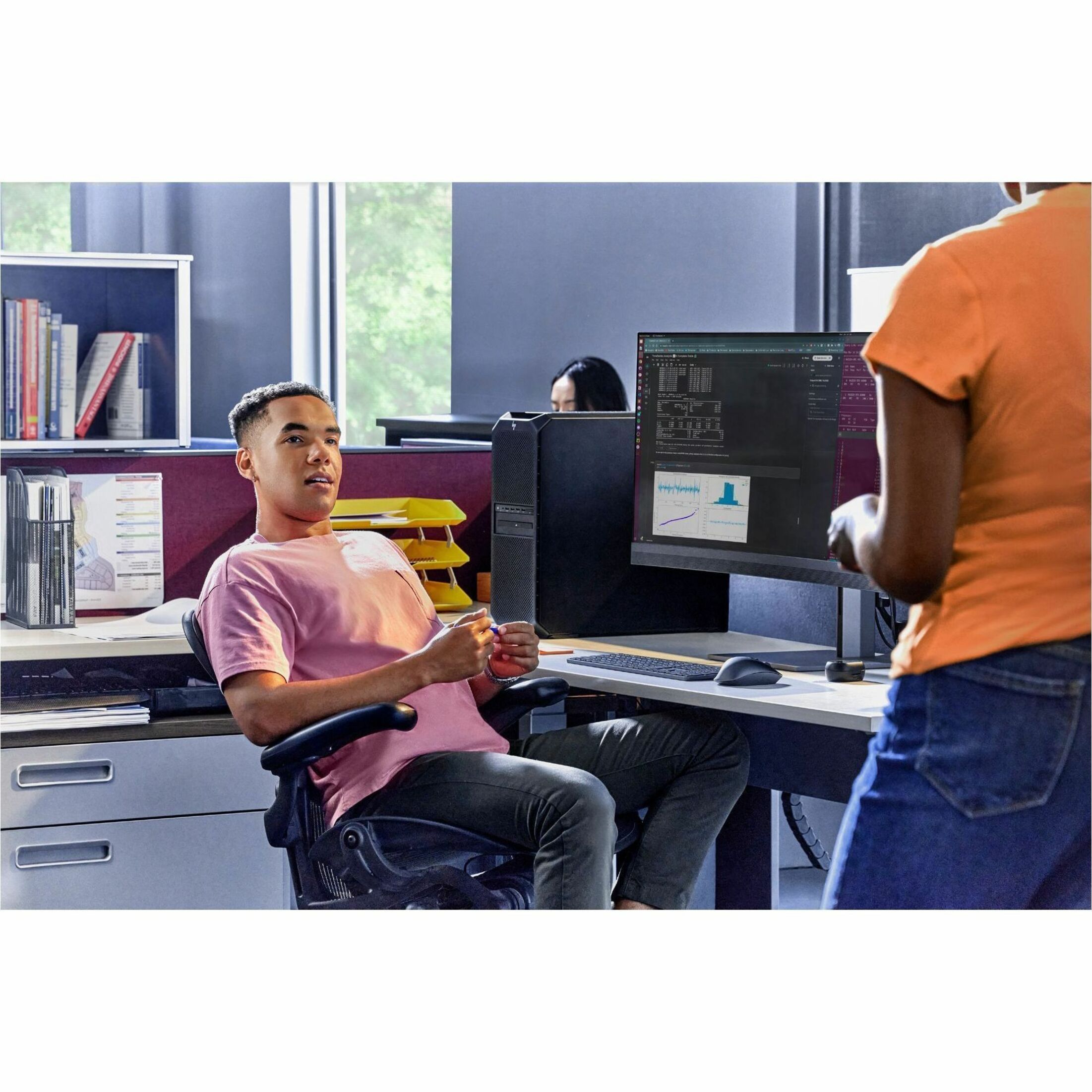 HP Z6 G5 A Workstation - 1 x AMD Ryzen Threadripper PRO 9965WX - 64 GB - Tower - Black - AMD PRO 695 Chip - Serial ATA/600, NVMe Controller - 0, 1, 5, 10 RAID Levels - Gigabit Ethernet — alternate image10
