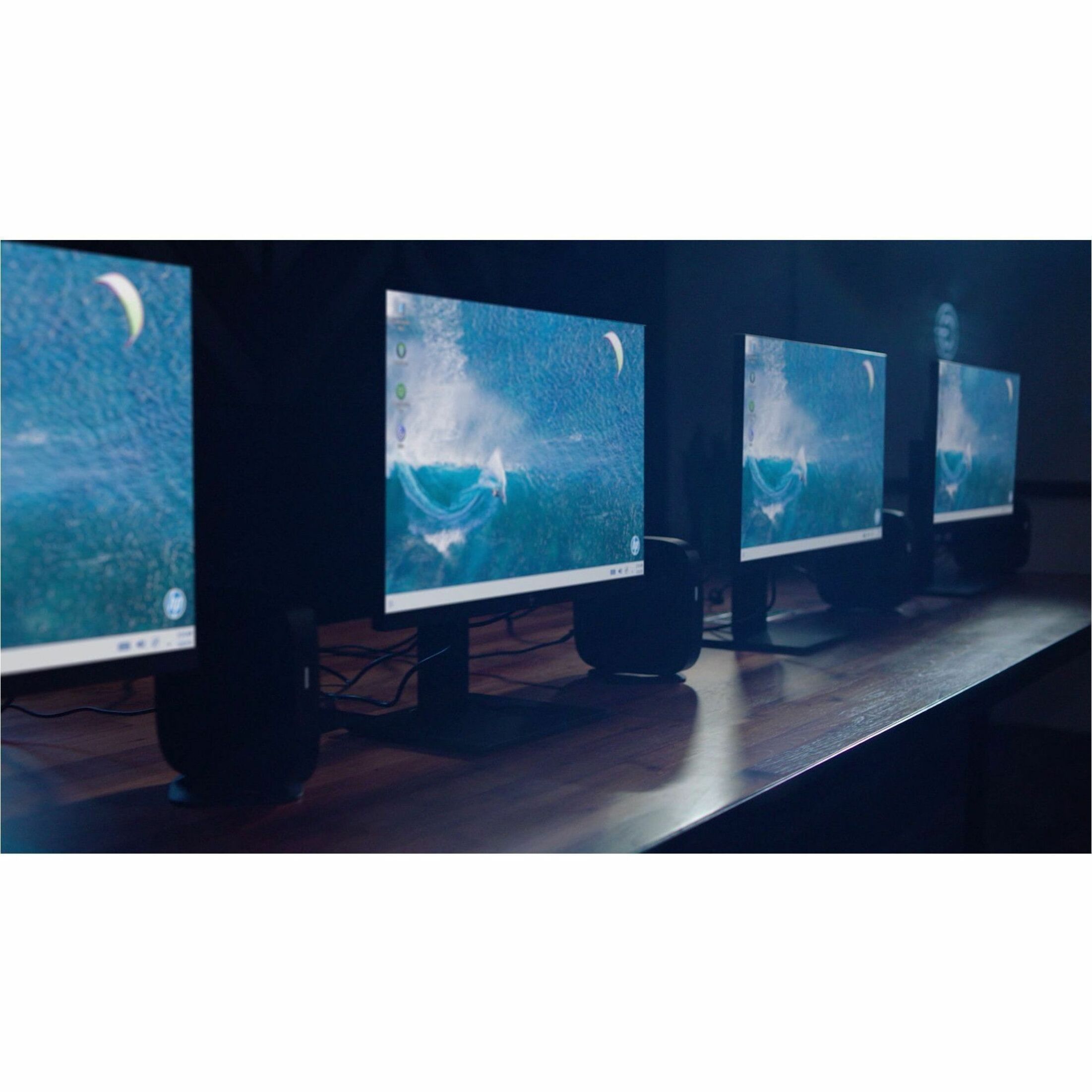 HP Elite t660 Thin Client - Intel U-series U300E Penta-core (5 Core) 1.10 GHz - TAA Compliant - Intel Chip - 16 GB RAM DDR5 SDRAM - 256 GB Flash - Intel - Gigabit Ethernet - Windows 11 IoT Enterprise - DisplayPort - Network (RJ-45) - 7 Total USB Port(s) - 2 USB 2.0 Port(s) - USB Type-C — life style