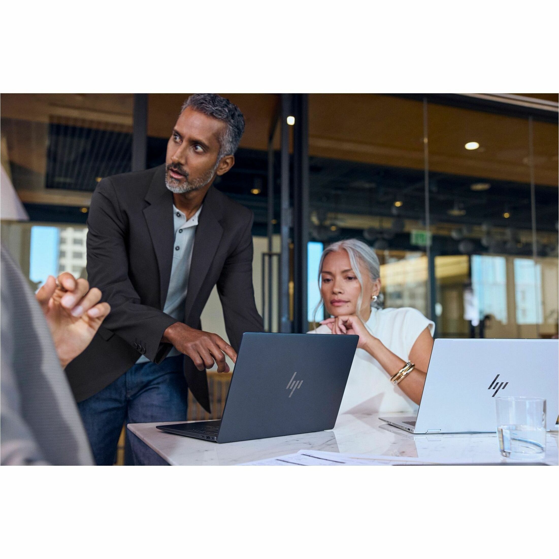 HP EliteBook X G2i 14" Notebook - Intel Core Ultra 7 Series 3 366H - 32 GB - 512 GB SSD - Intel Chip - Intel - IEEE 802.11be Wireless LAN Standard - Wi-Fi 7 — alternate image2