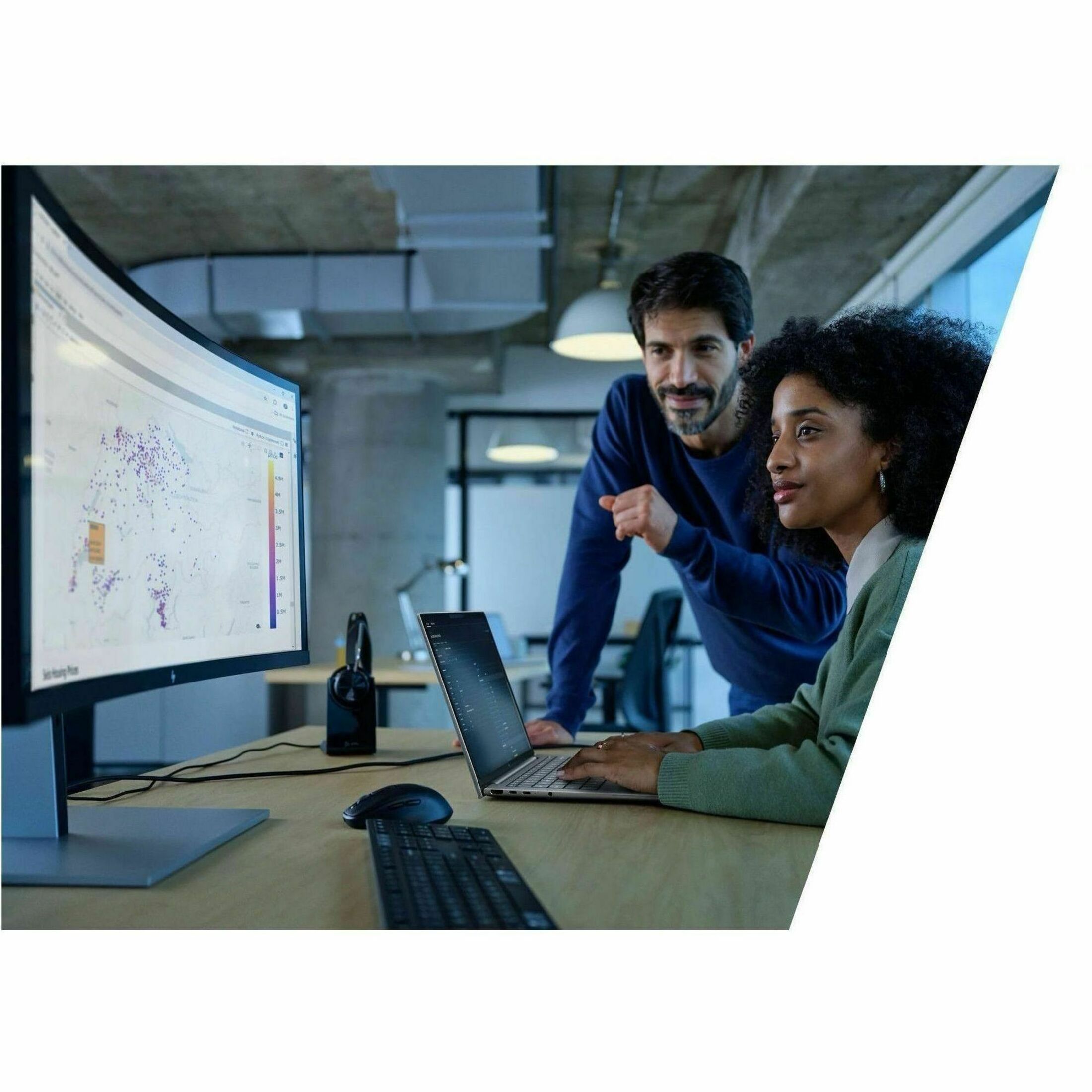 HP ZBook 8 G2a 14" Touchscreen Copilot+ PC Mobile Workstation - WUXGA - AMD Ryzen AI 9 HX PRO Ryzen AI PRO 400 Series 470 - 64 GB - 1 TB SSD - French, English Keyboard - Meteor Silver - AMD Chip - 1920 x 1200 - Windows 11 Pro - AMD - In-plane Switching (IPS) Technology - Front Camera/Webcam - IEEE 802.11be Wireless LAN Standard - Wi-Fi 7 — alternate image4